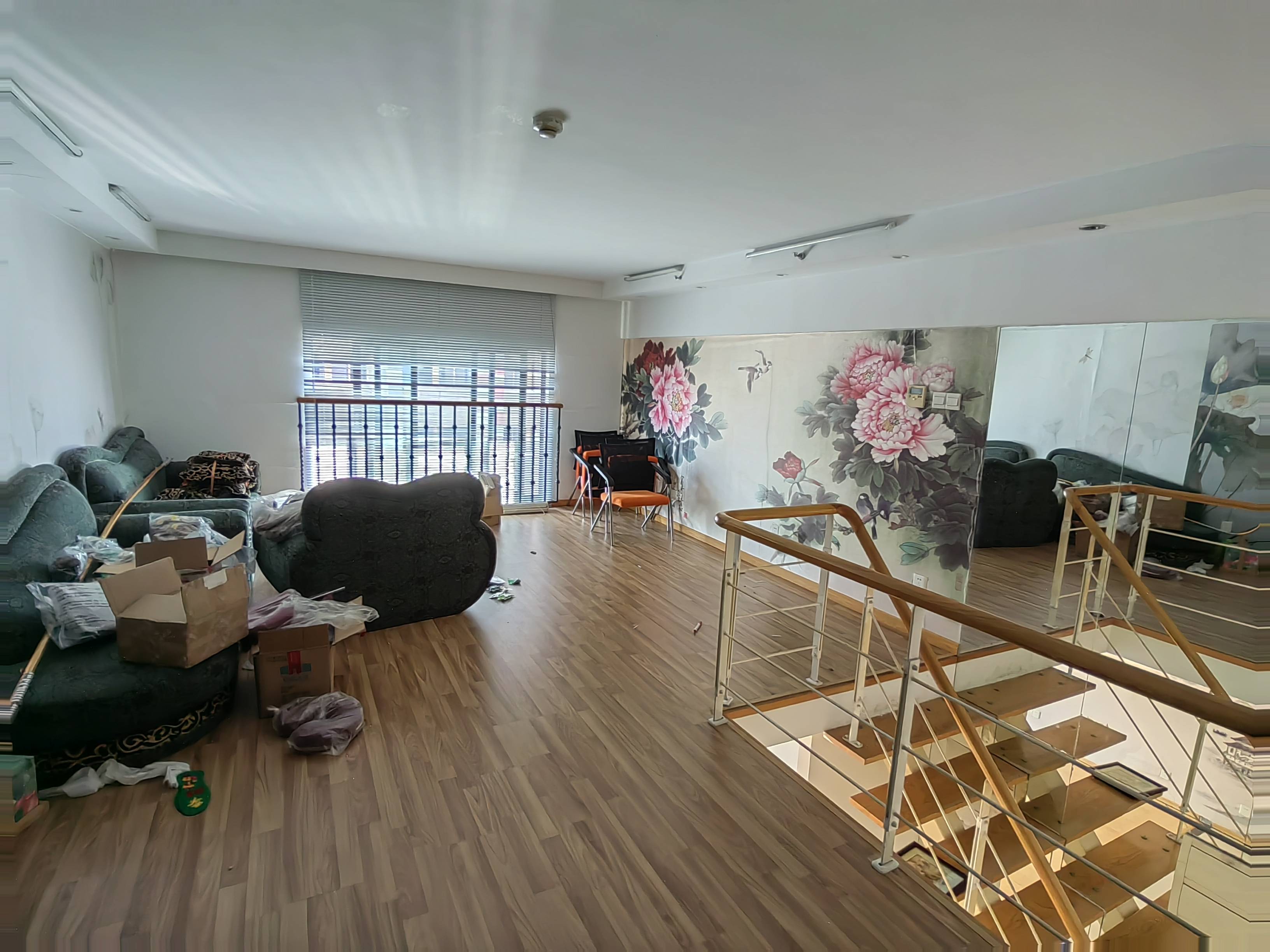 长寿路圣天地商务楼63平米写字楼出租