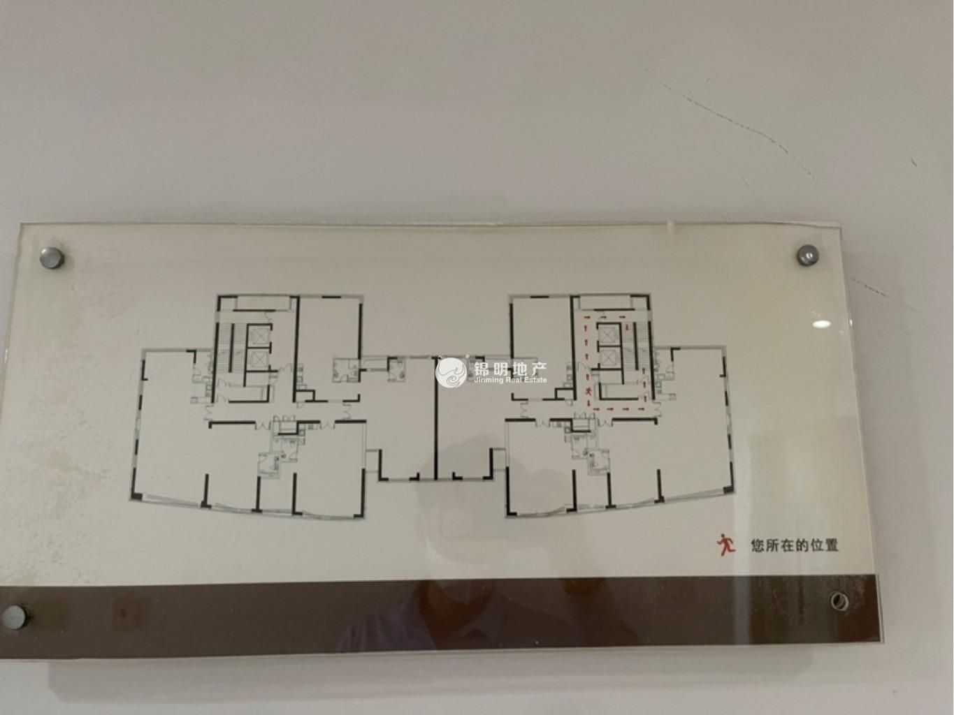 长风国盛中心111平米写字楼出租