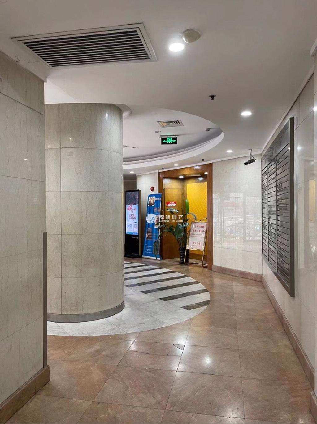 漕河泾光大会展中心130平米写字楼出租