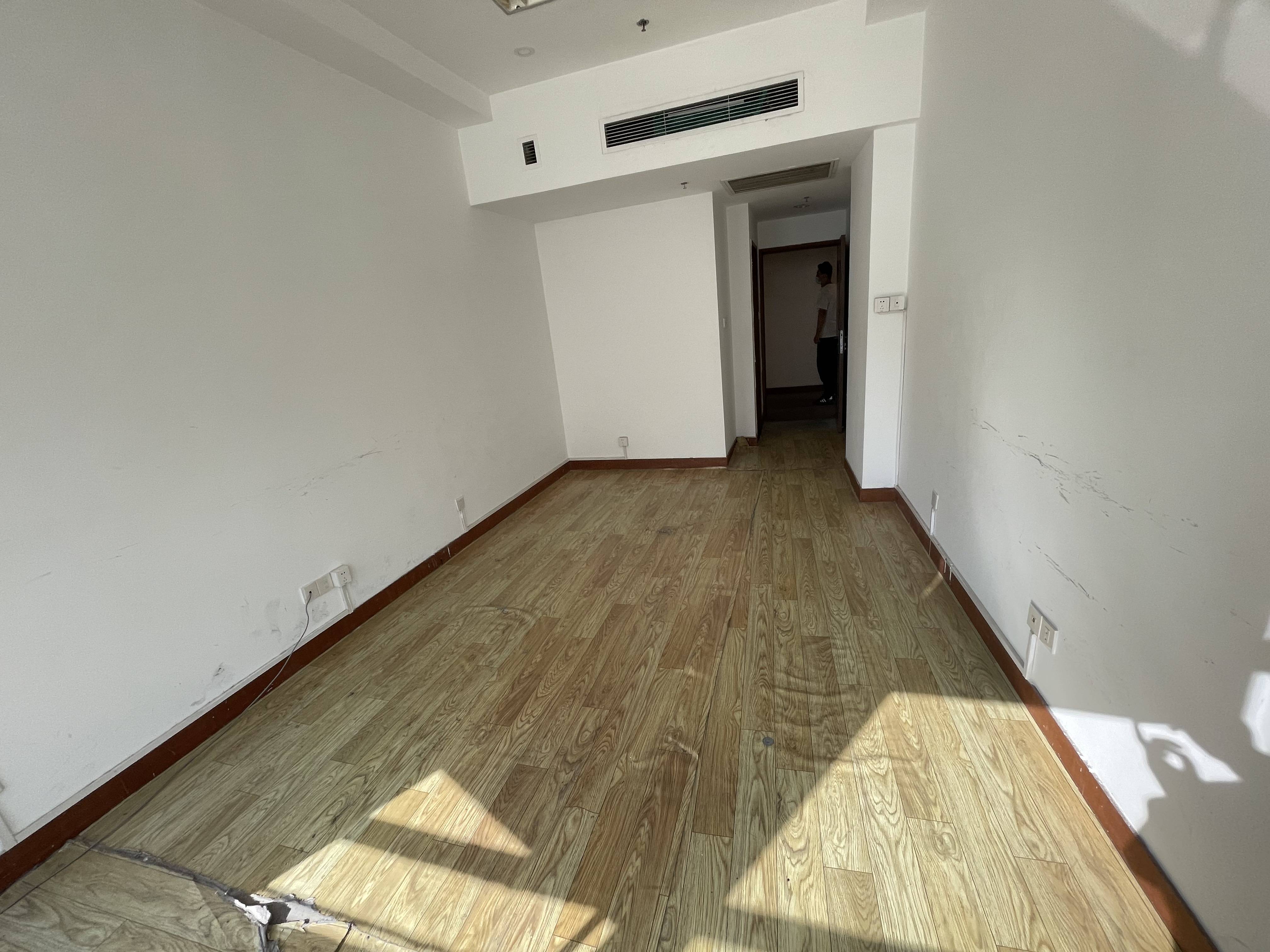 陆家嘴远东大厦45平米写字楼出租