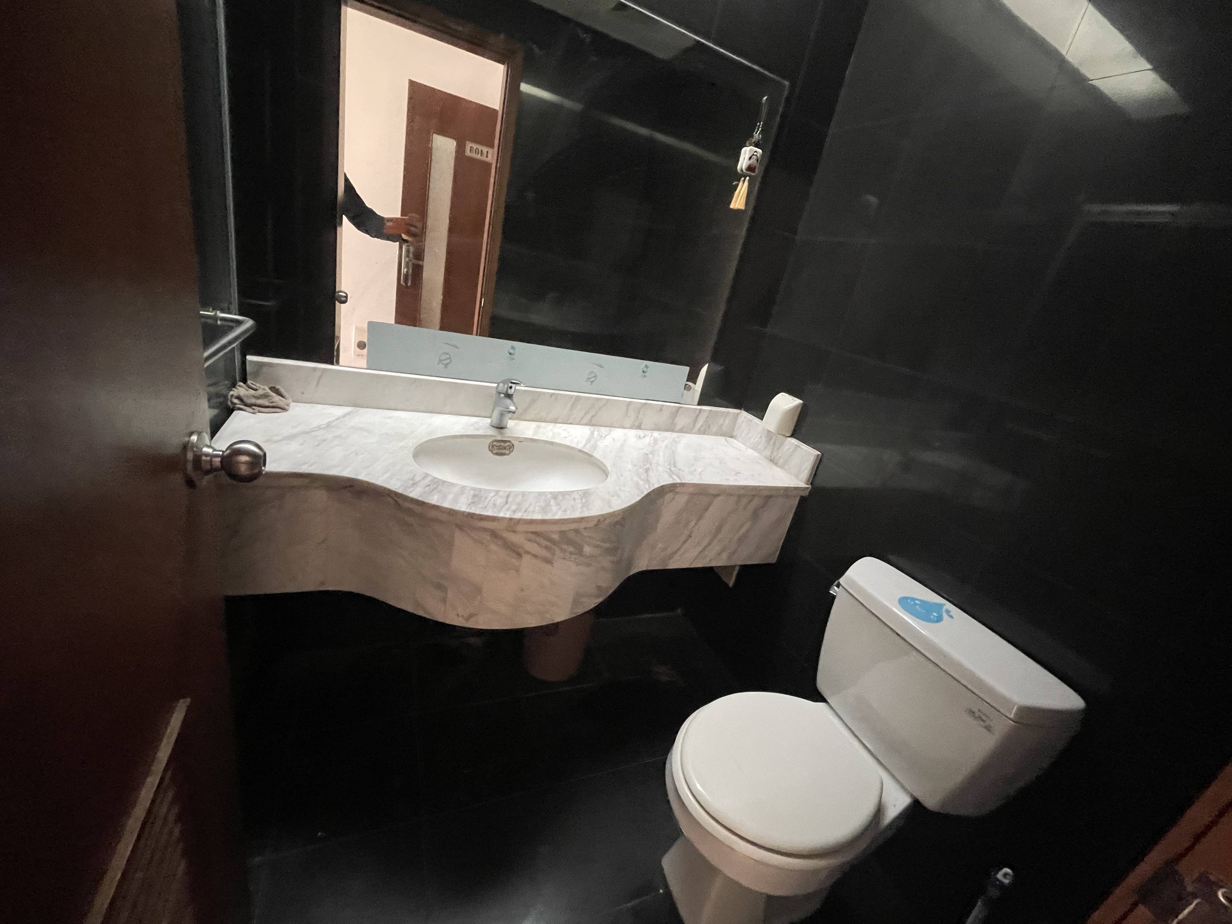 陆家嘴远东大厦45平米写字楼出租