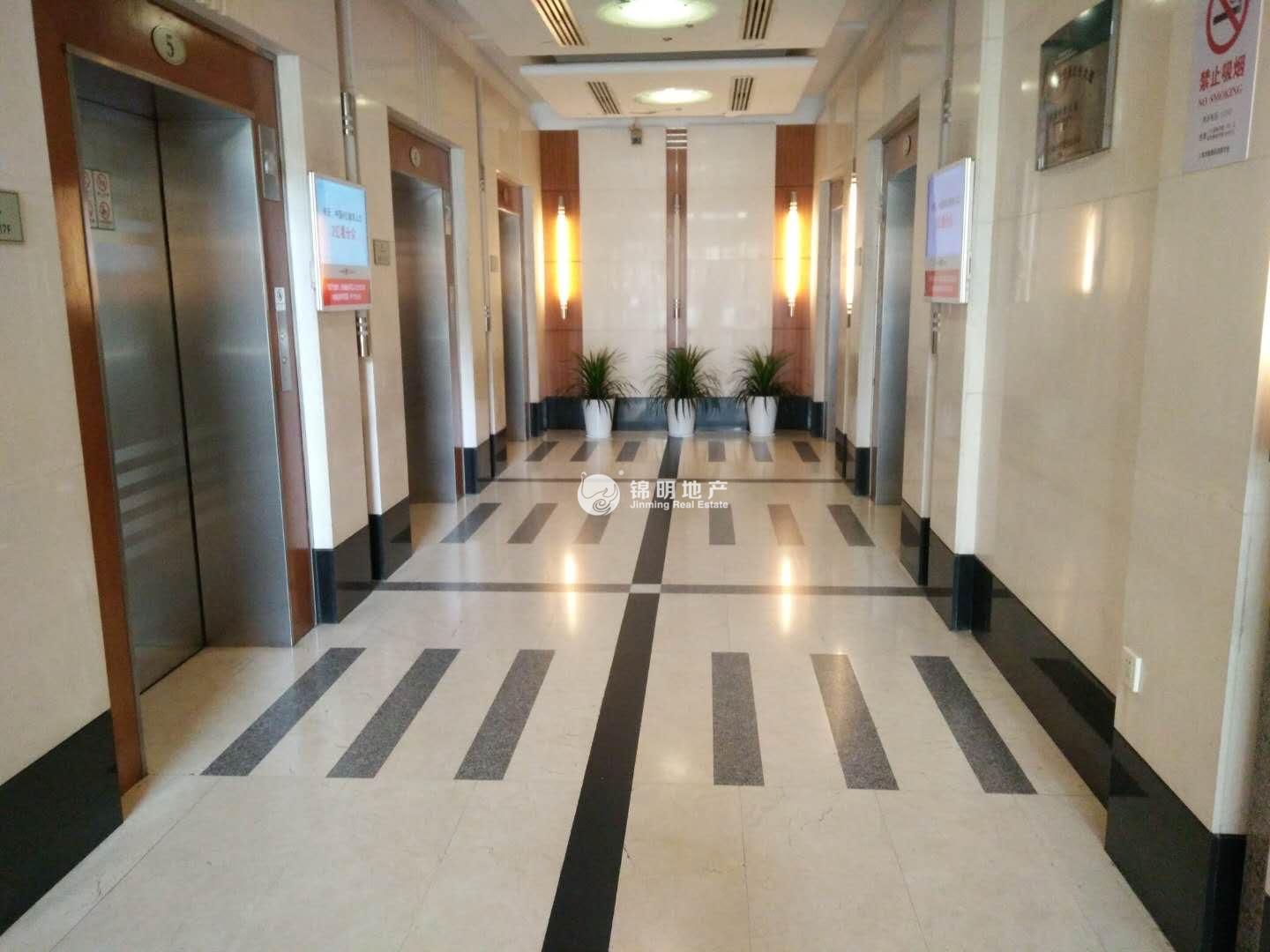 淮海中路淮海中华大厦55平米写字楼出租