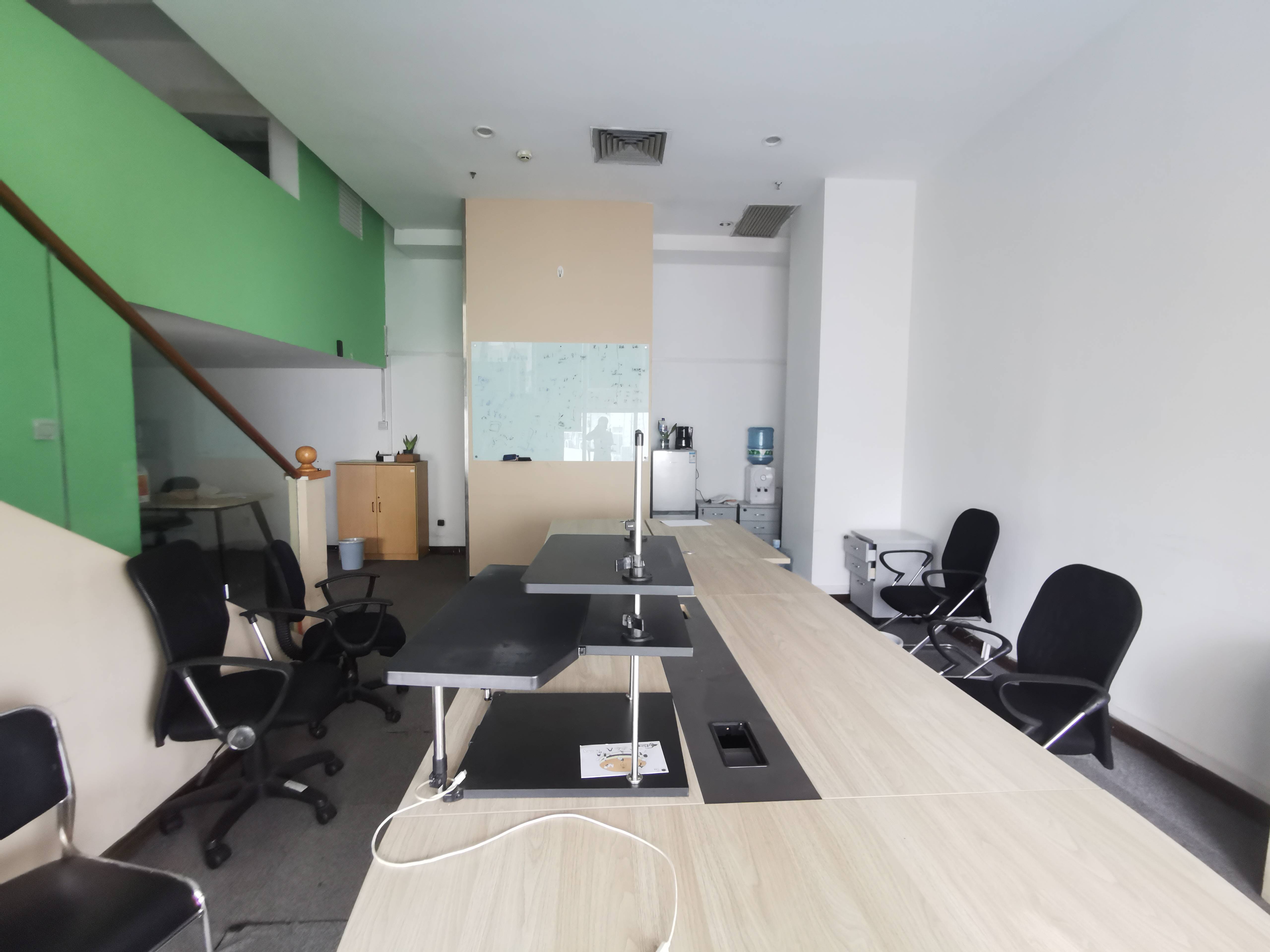 万体馆中煌大厦78平米写字楼出租