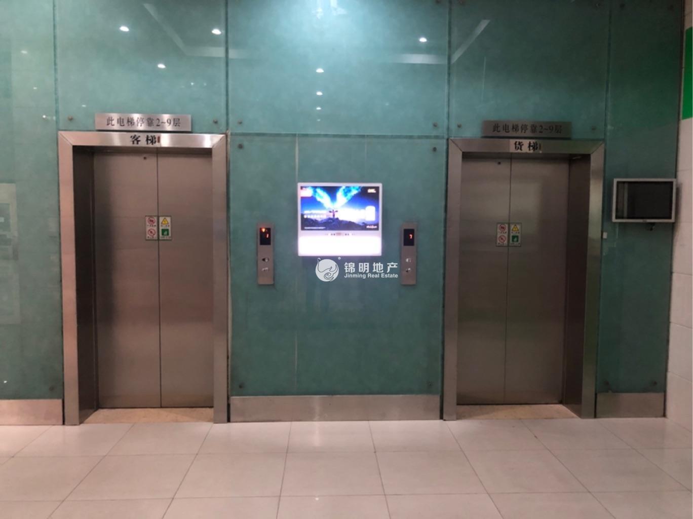 老西门万事利大厦85平米写字楼出租