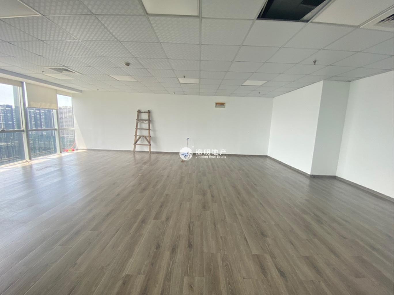 莘庄绿地蓝海106平米写字楼出租