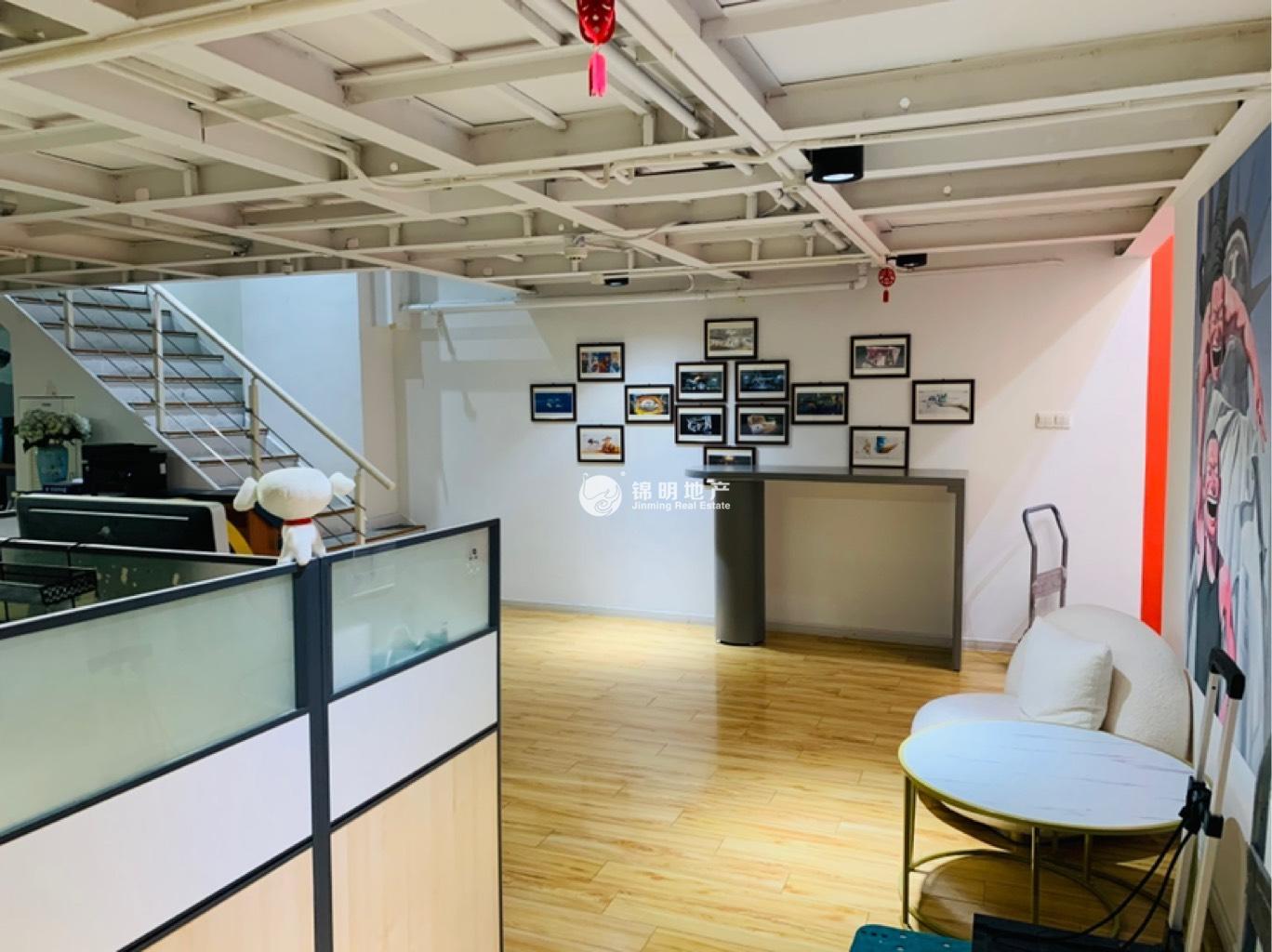江宁路静安创展中心330平米写字楼出租