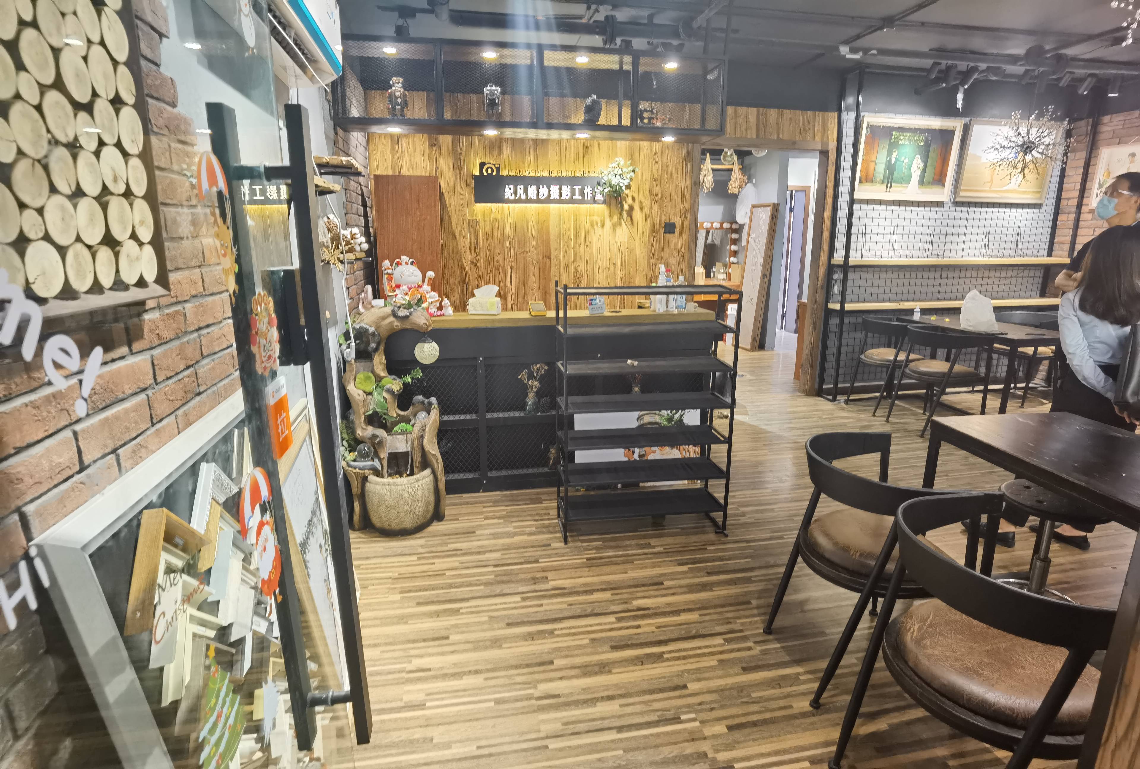 南京西路申银发展大厦175平米写字楼出租