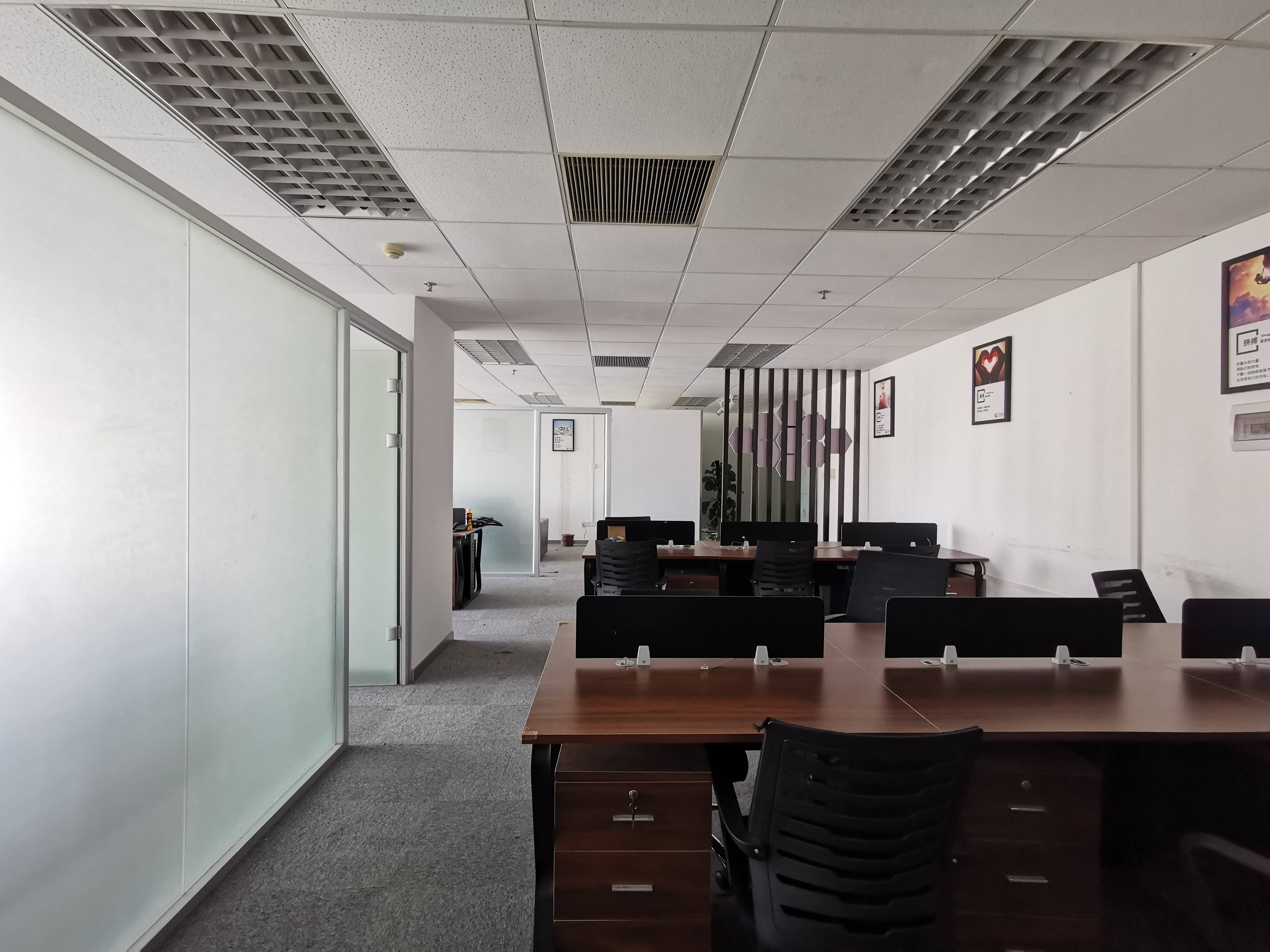 光新飞洲时代大厦157平米写字楼出租