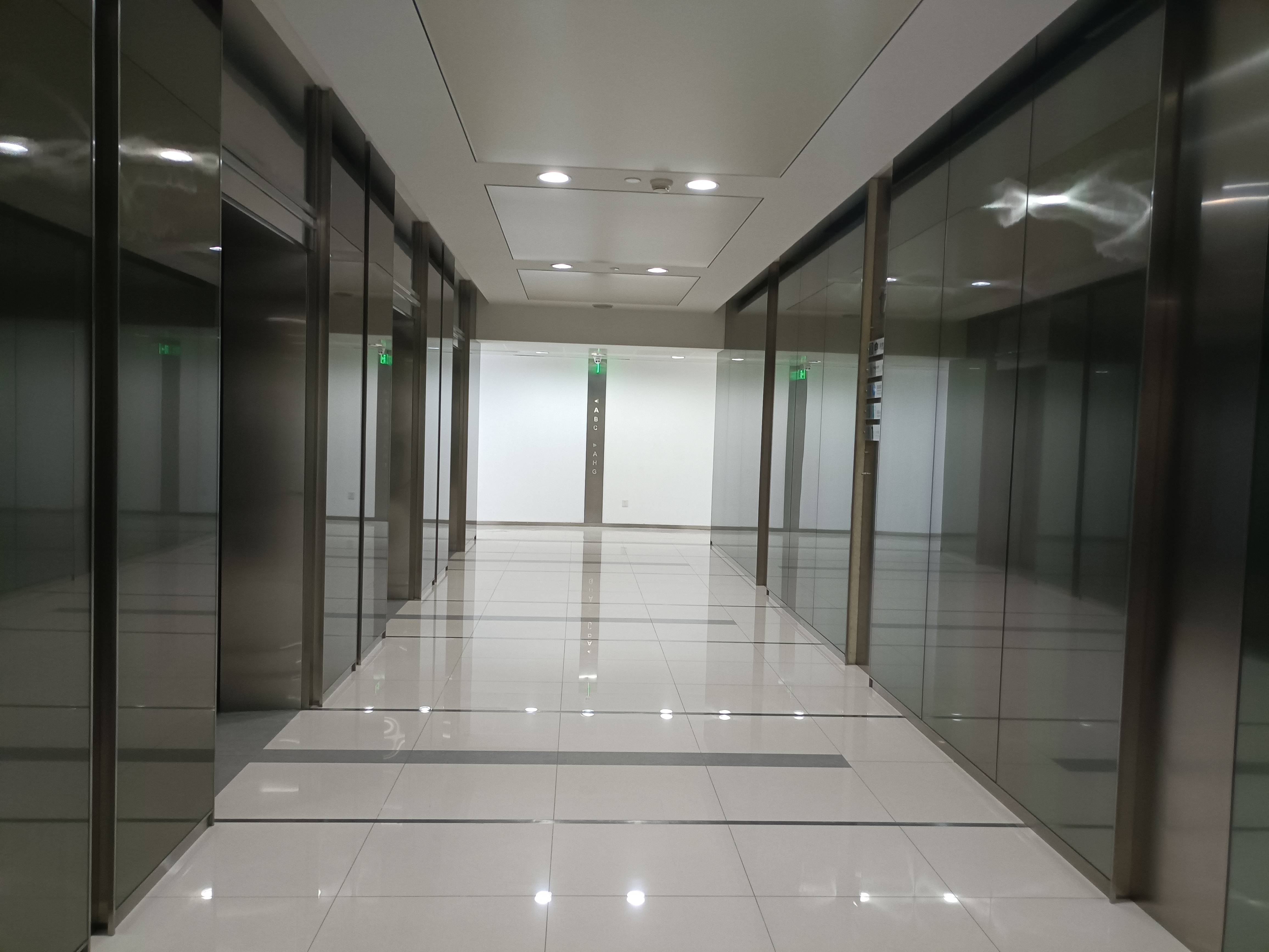 徐家汇上海实业大厦123平米写字楼出租