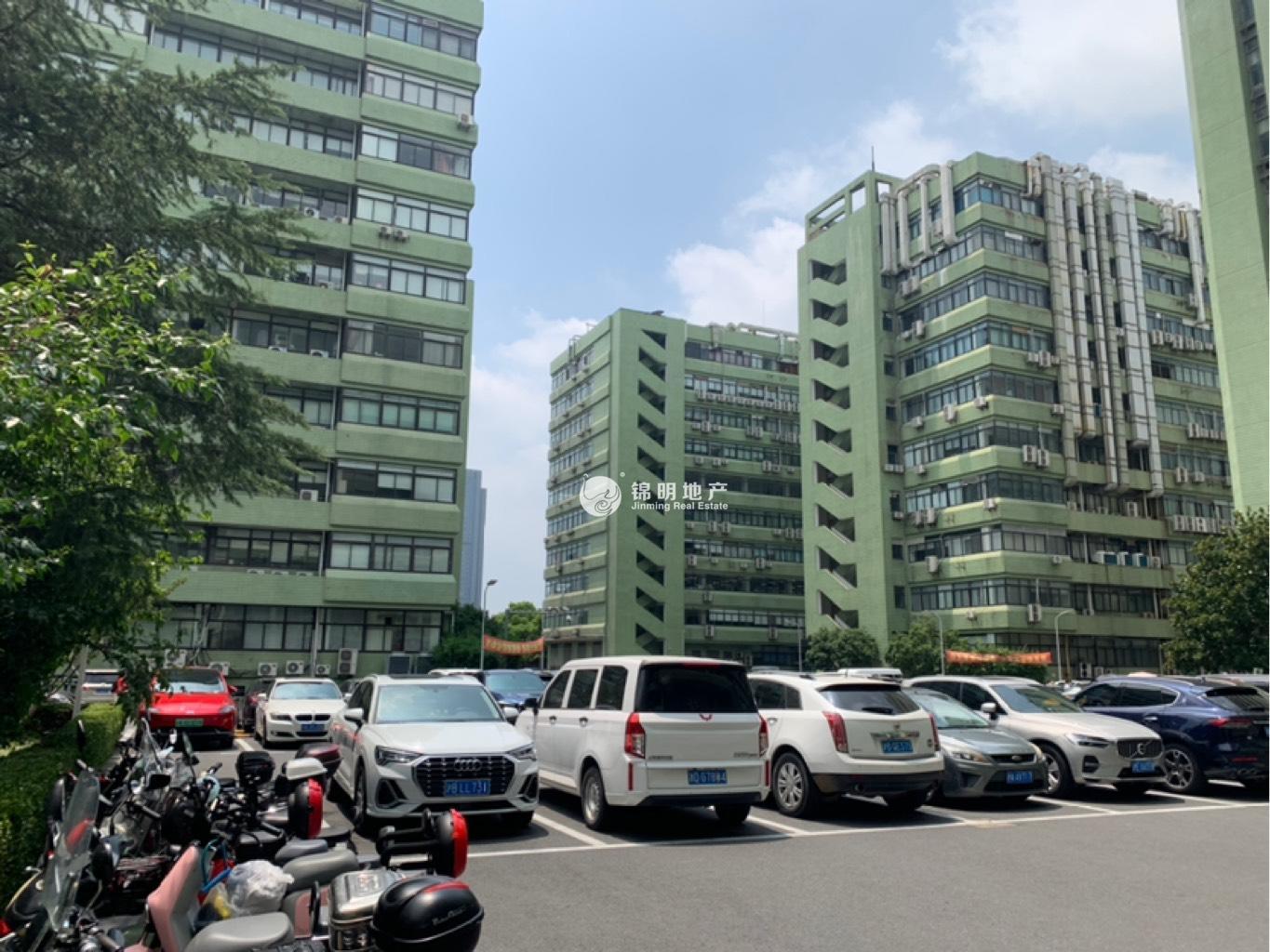 漕河泾齐来工业城140平米写字楼出租