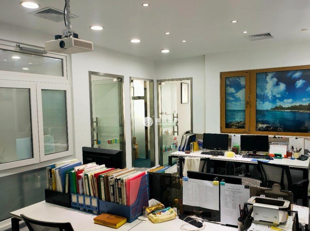 曹杨绿地和创大厦122平米写字楼出租