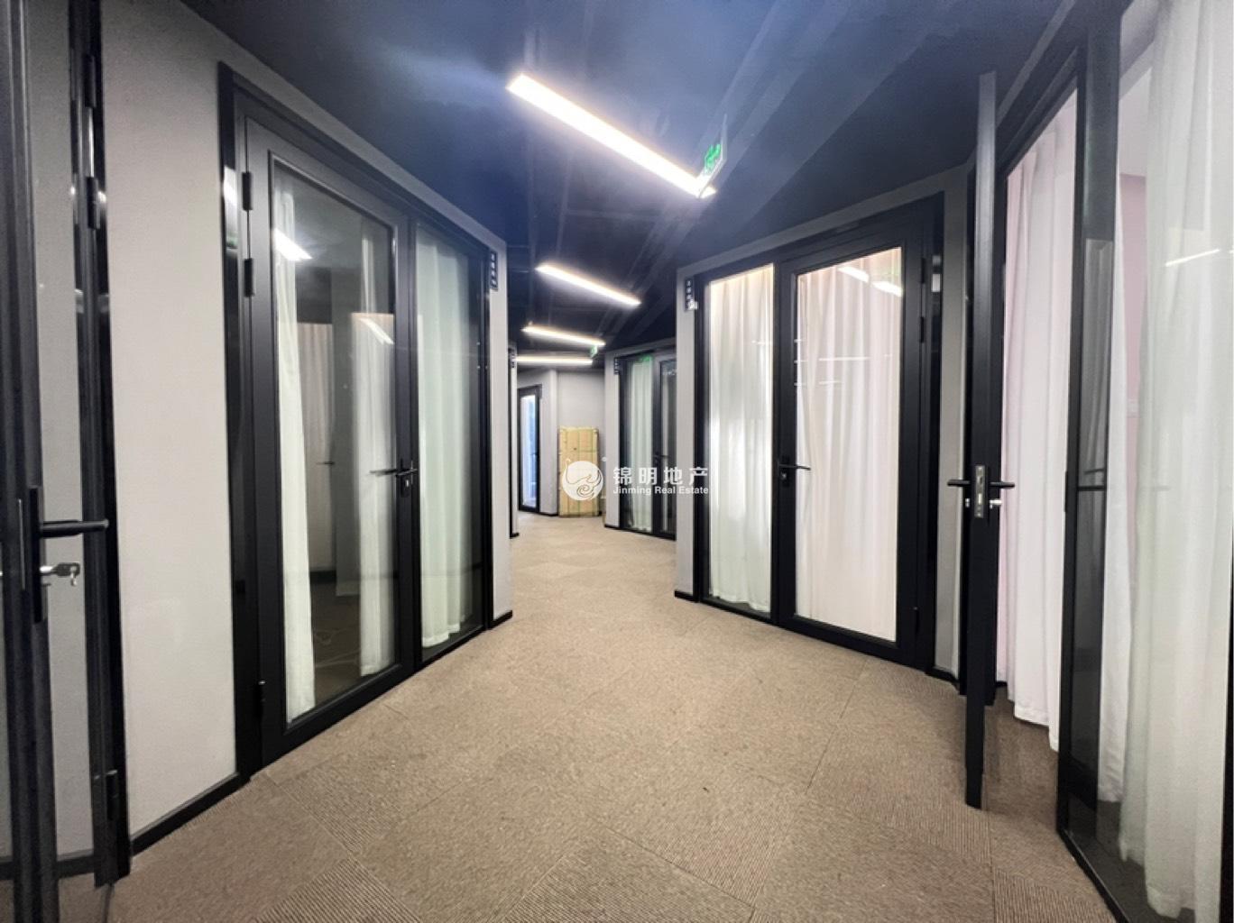 打浦桥宝鼎大厦172平米写字楼出租