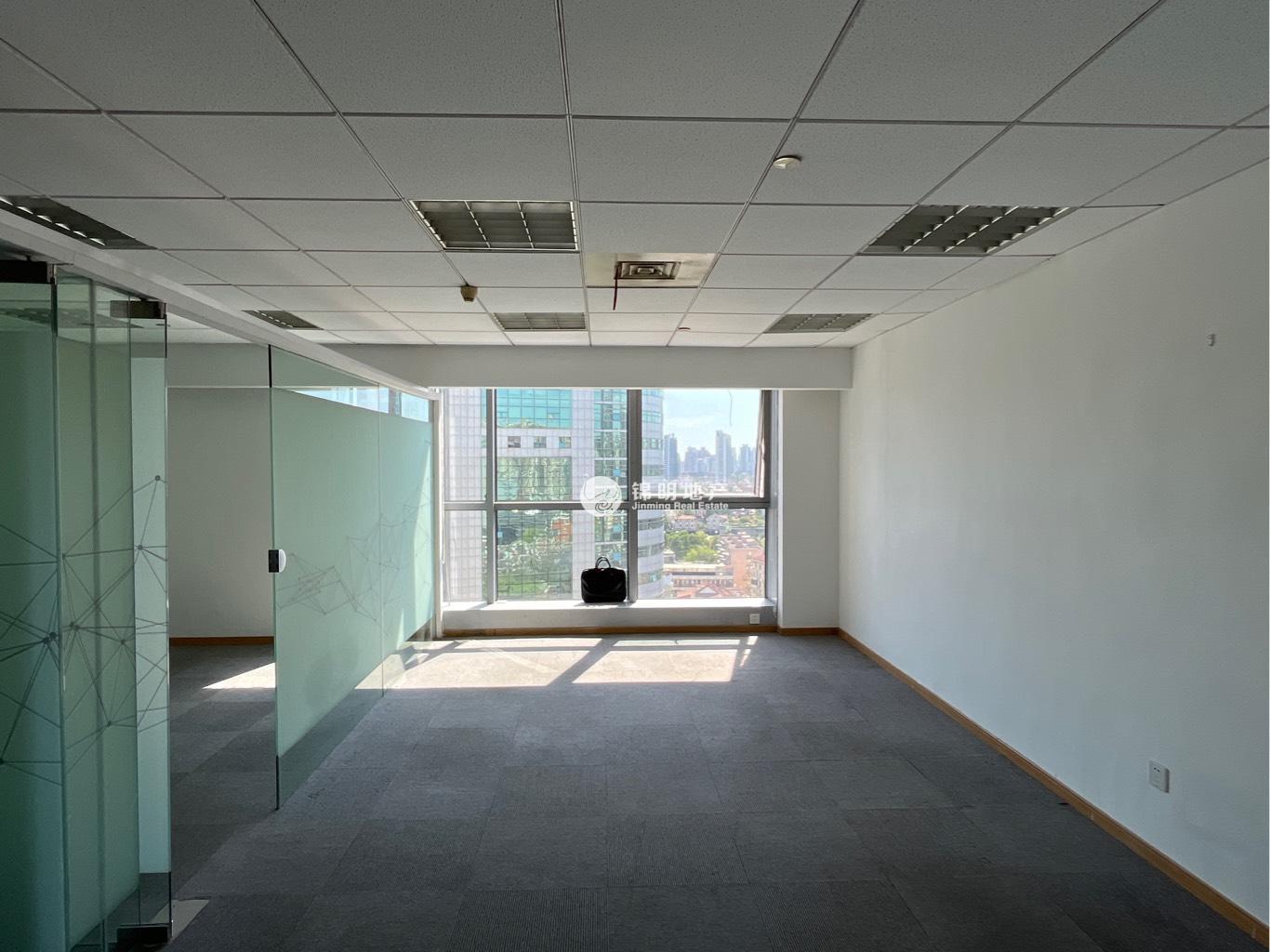 静安寺静安中华大厦85平米写字楼出租