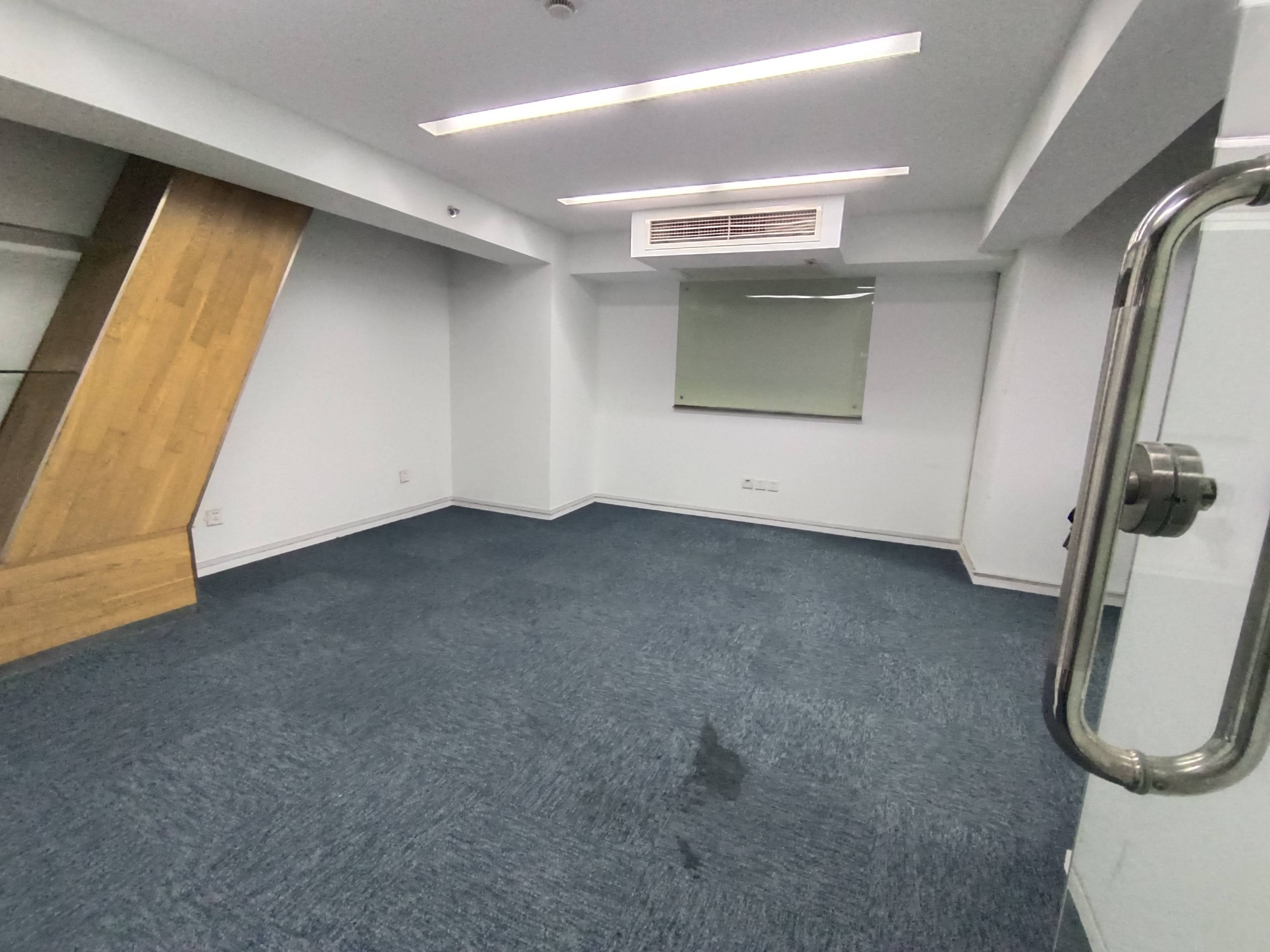 四川北路海泰时代大厦59平米写字楼出租