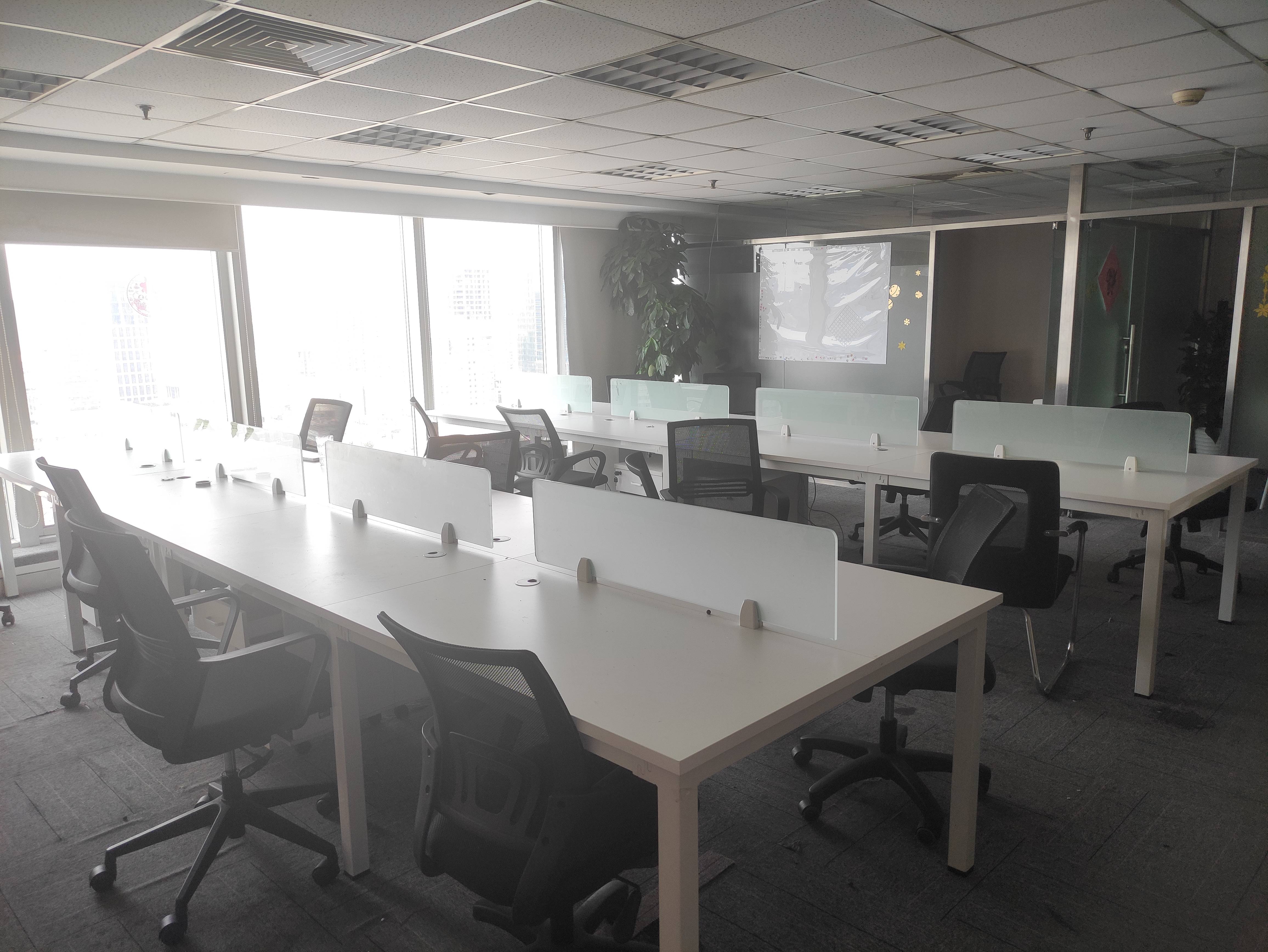 人民广场科技京城大厦126平米写字楼出租