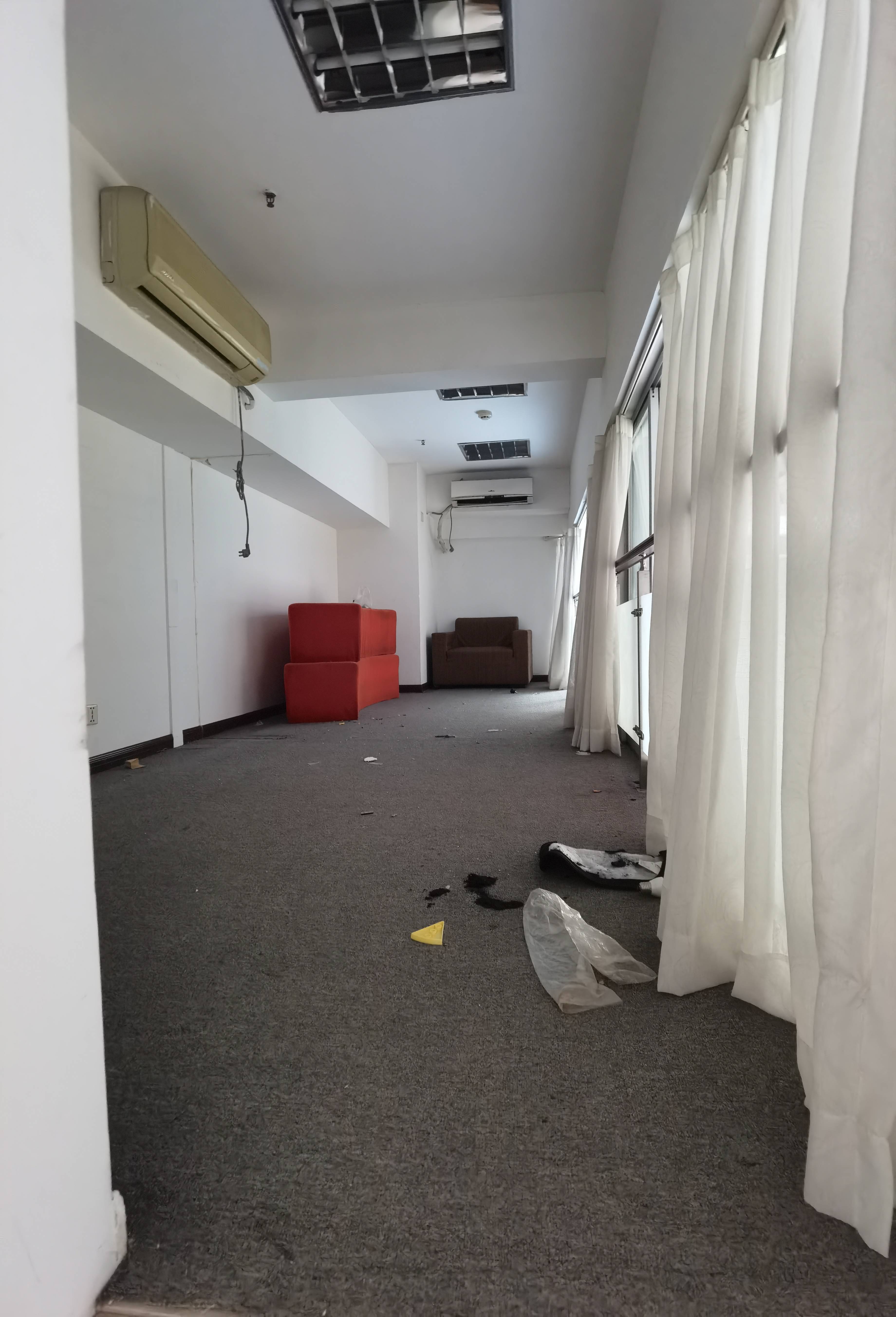 淮海中路淮海中华大厦103平米写字楼出租