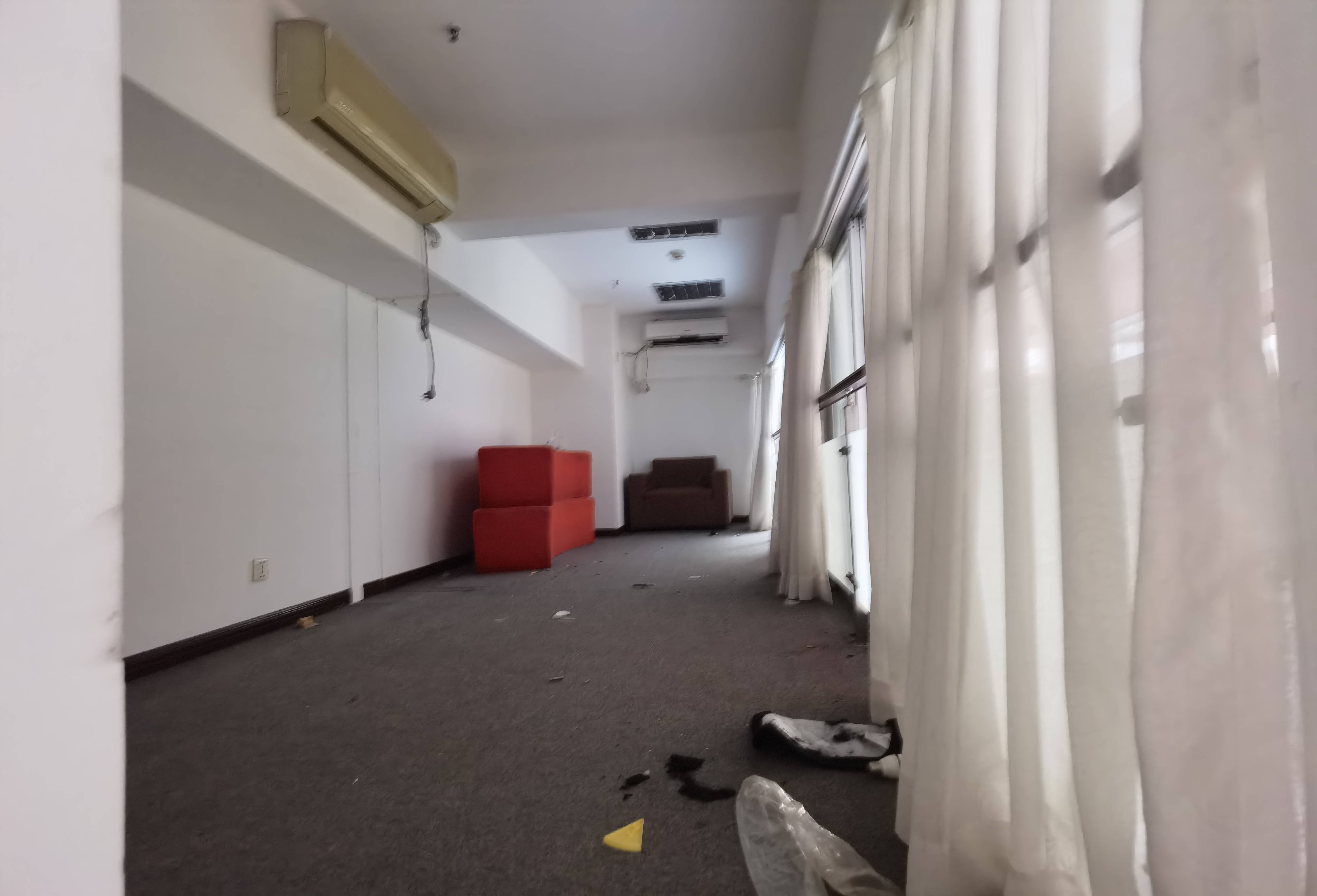 淮海中路淮海中华大厦103平米写字楼出租