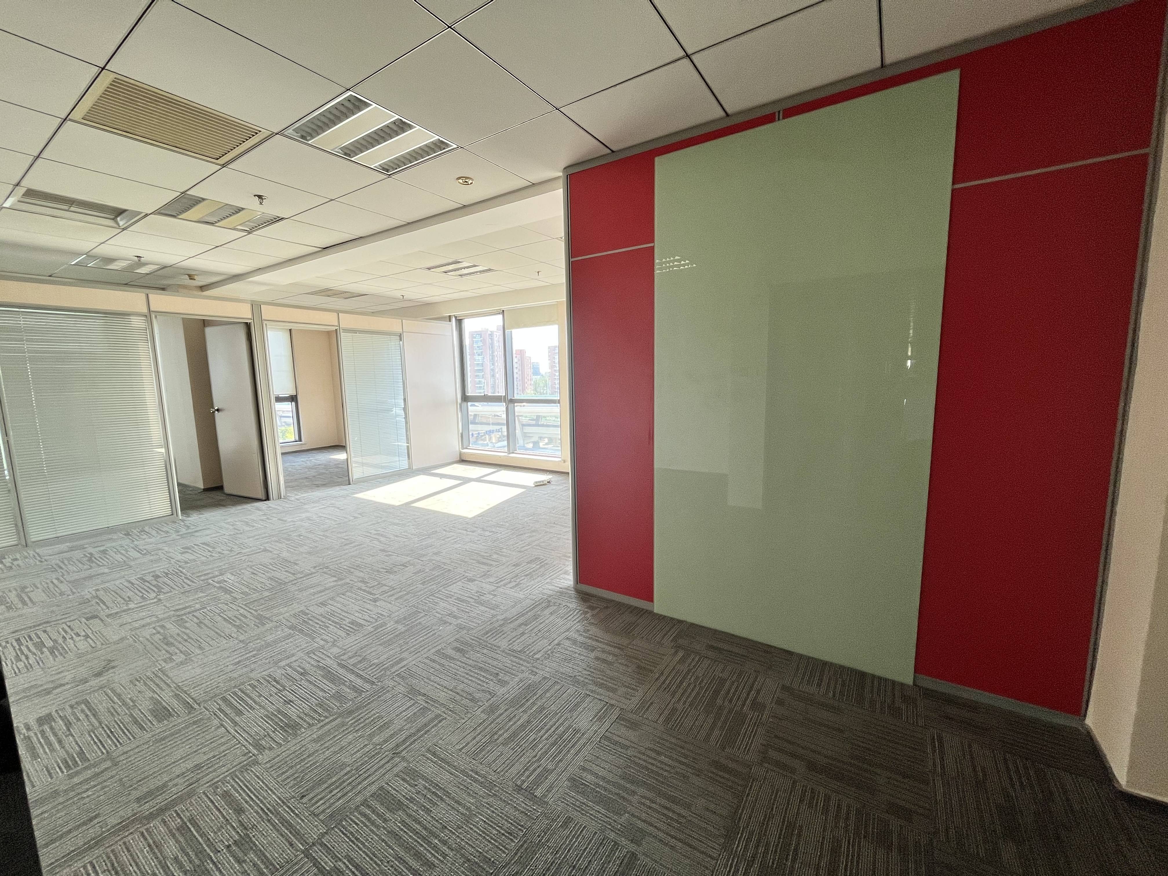 彭浦共和国际商务广场103平米写字楼出租