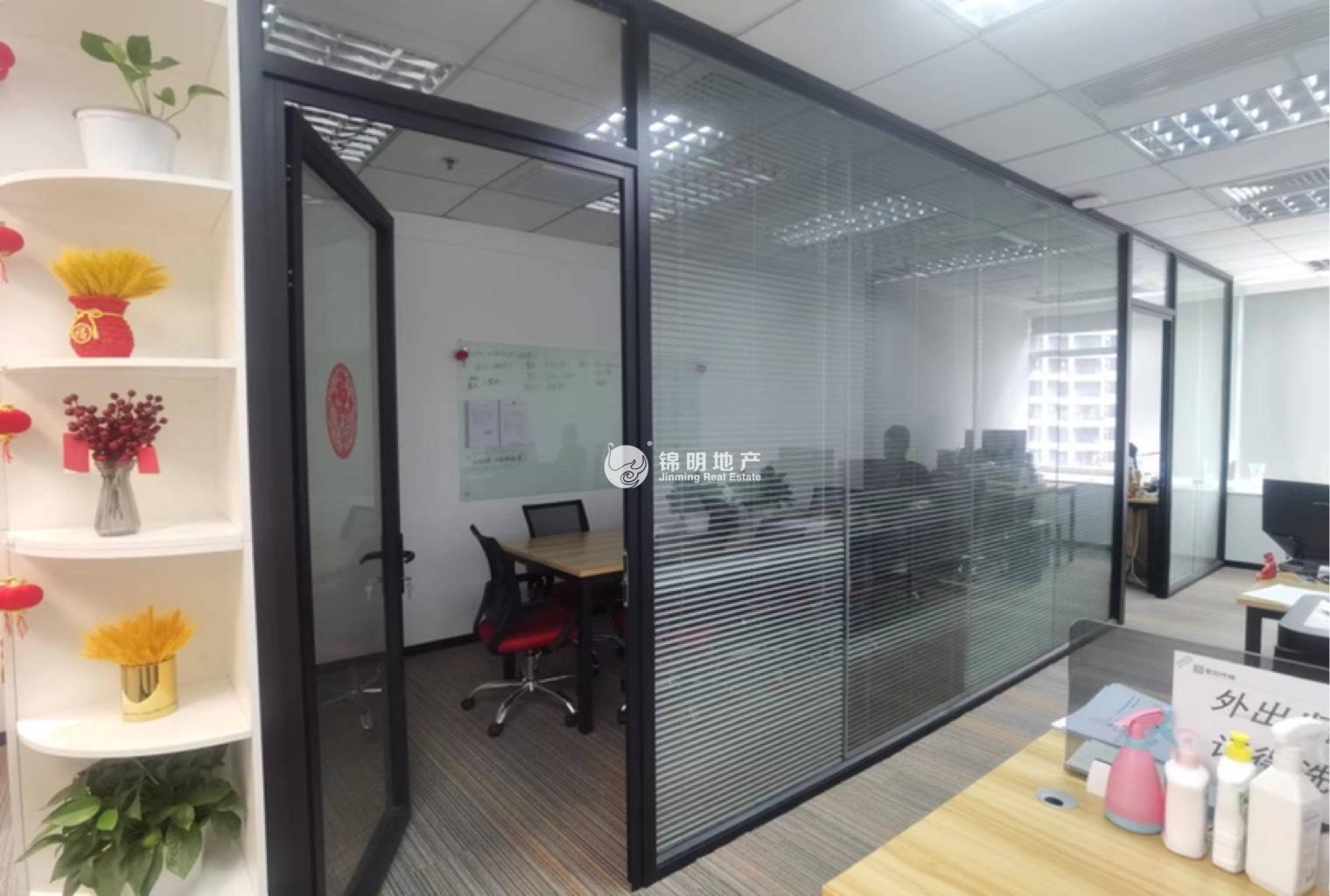 不夜城企业广场69平米写字楼出租