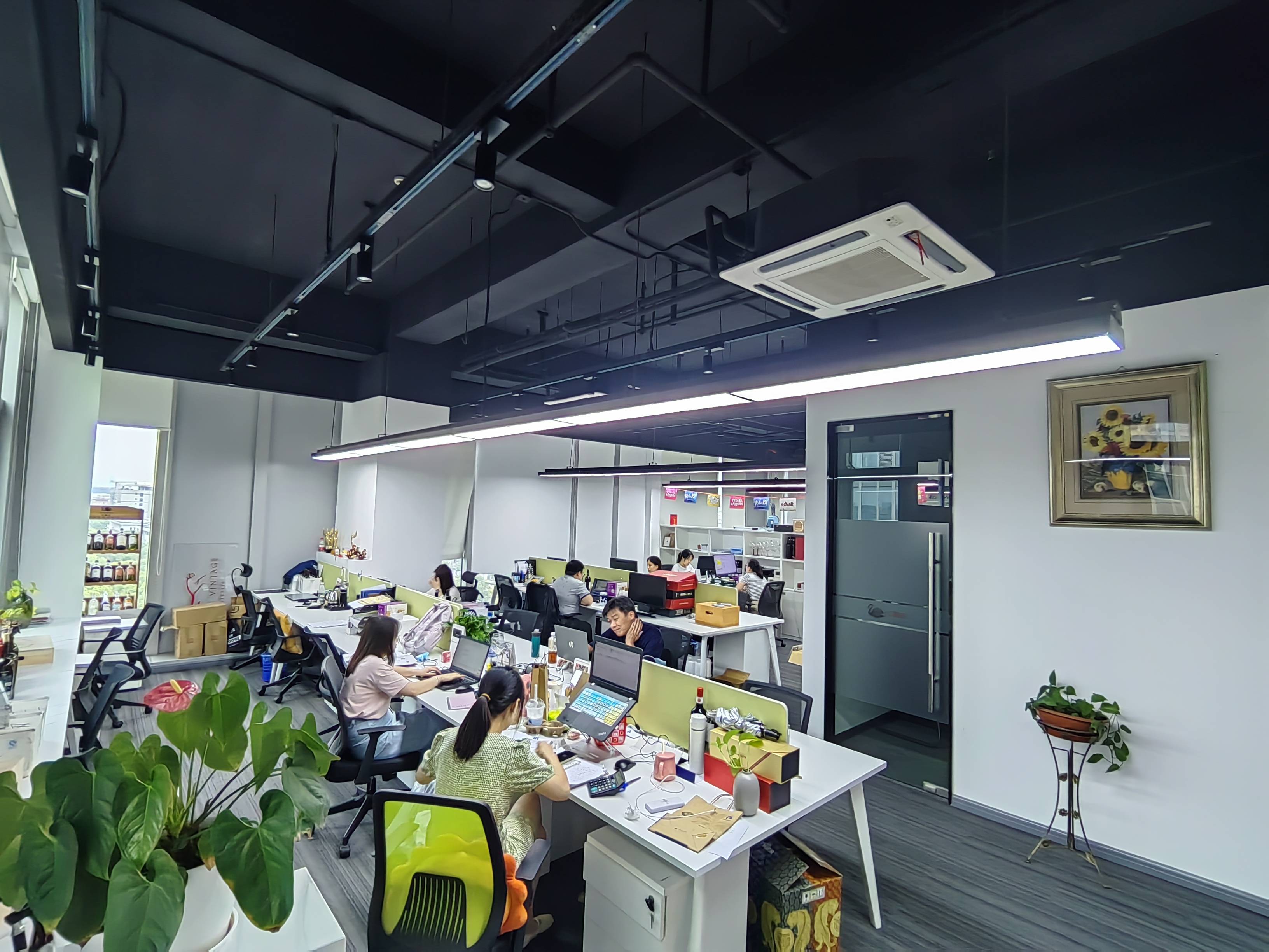 七宝万科七宝国际190平米写字楼出租