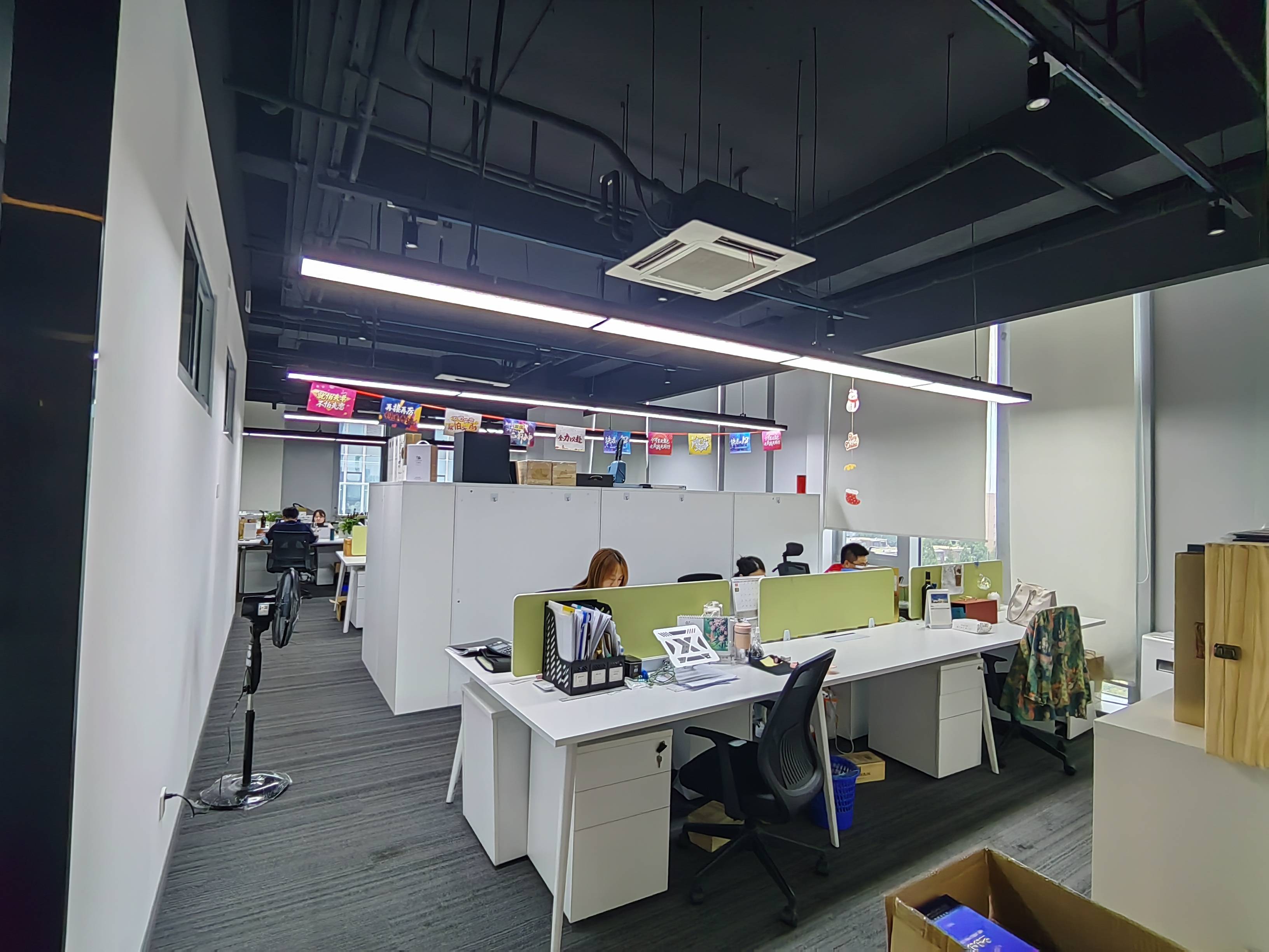 七宝万科七宝国际190平米写字楼出租