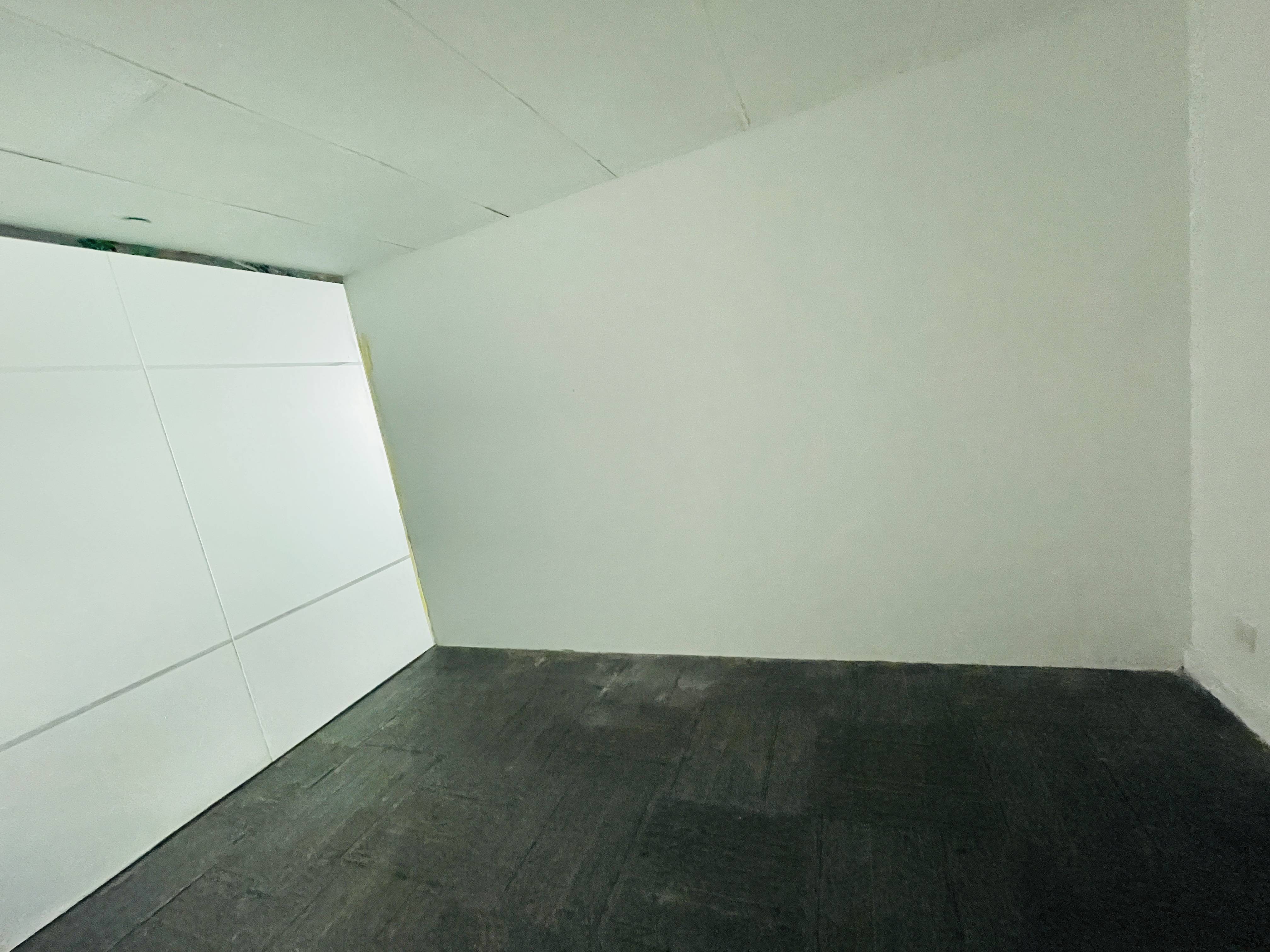 光新浦发广场48平米写字楼出租