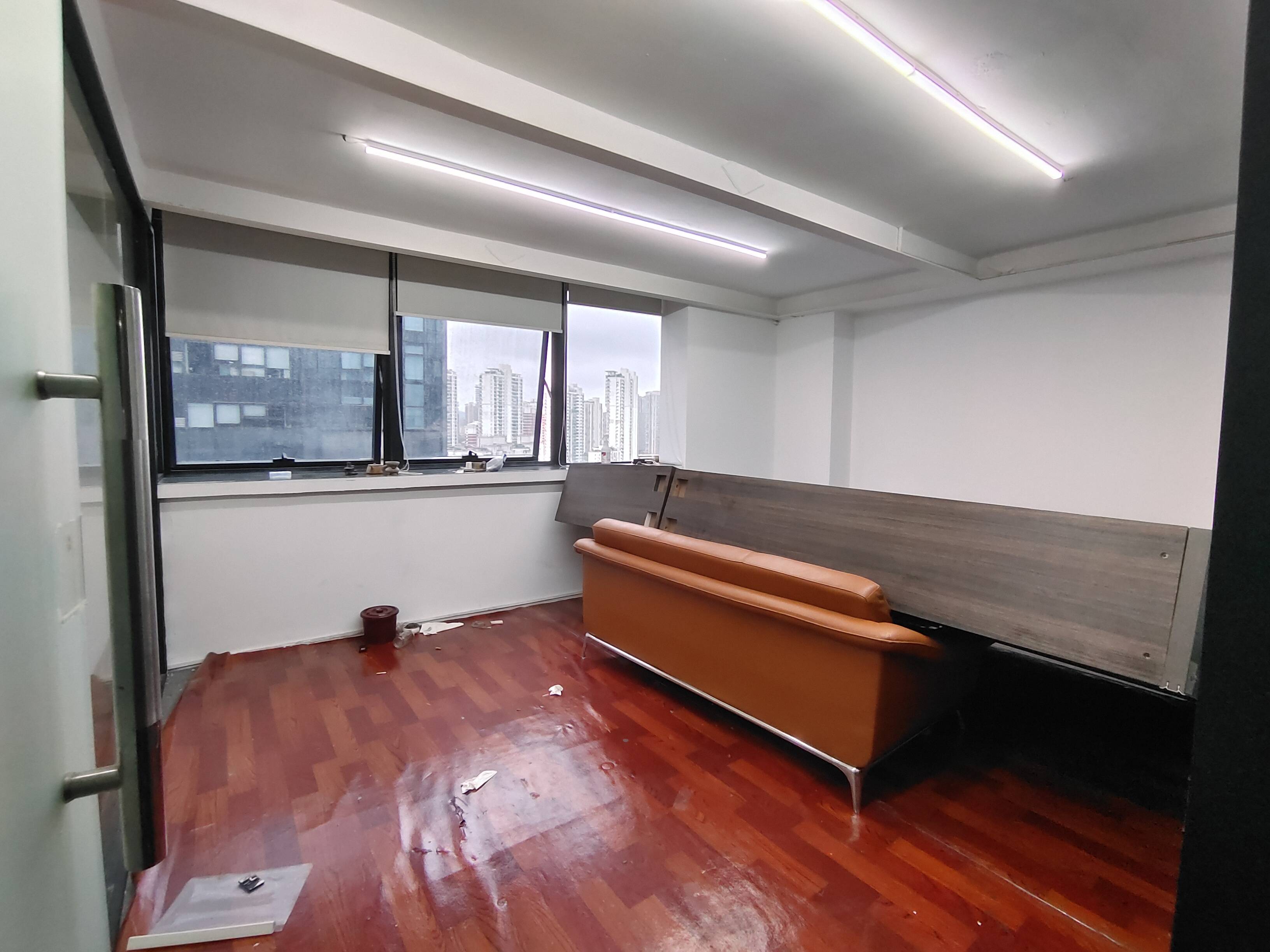 周家嘴路海上海178平米写字楼出租