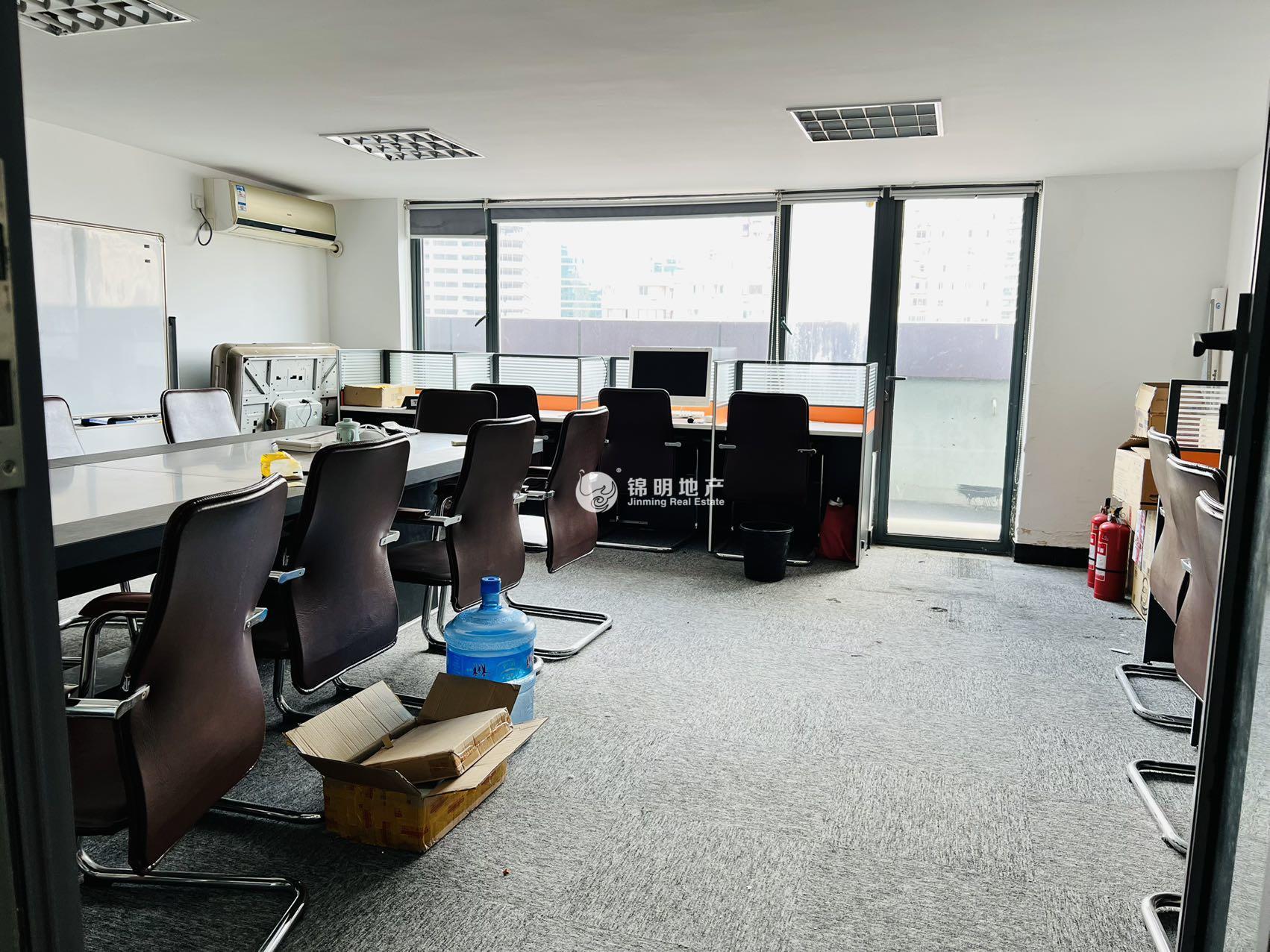 江宁路静安创展中心86平米写字楼出租