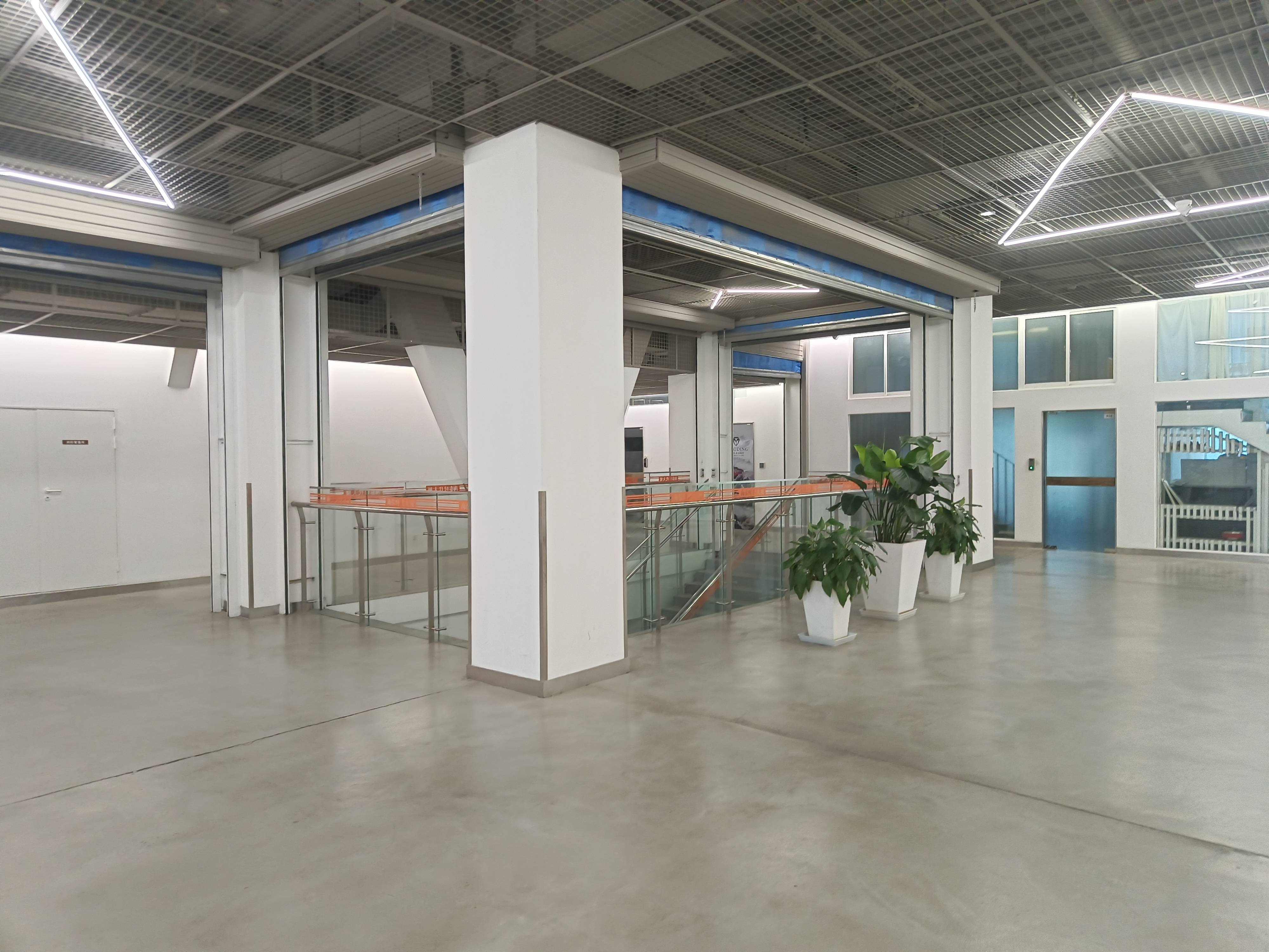 四川北路海泰时代大厦104平米写字楼出租