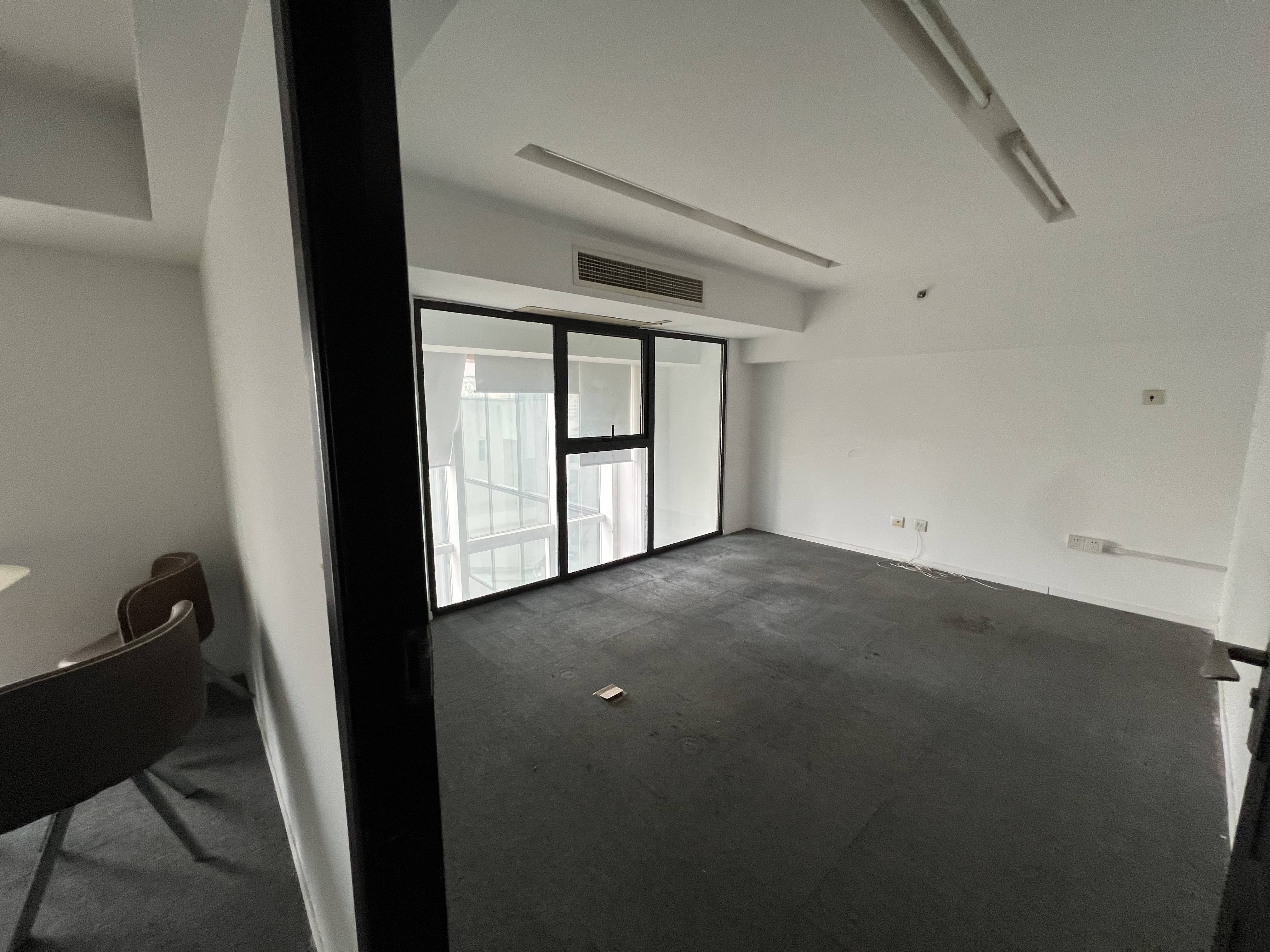 四川北路海泰时代大厦104平米写字楼出租