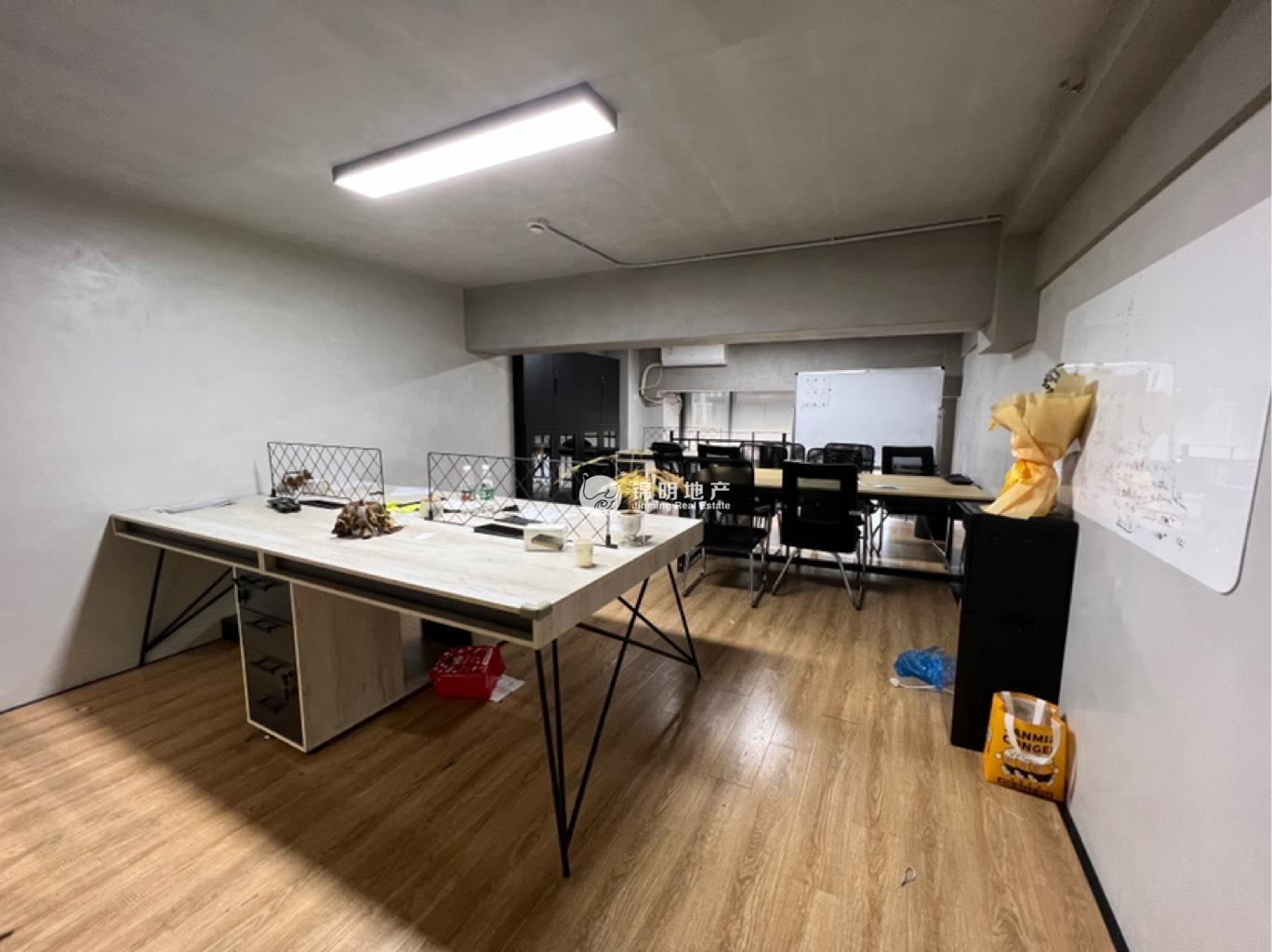 七宝万科七宝国际57平米写字楼出租