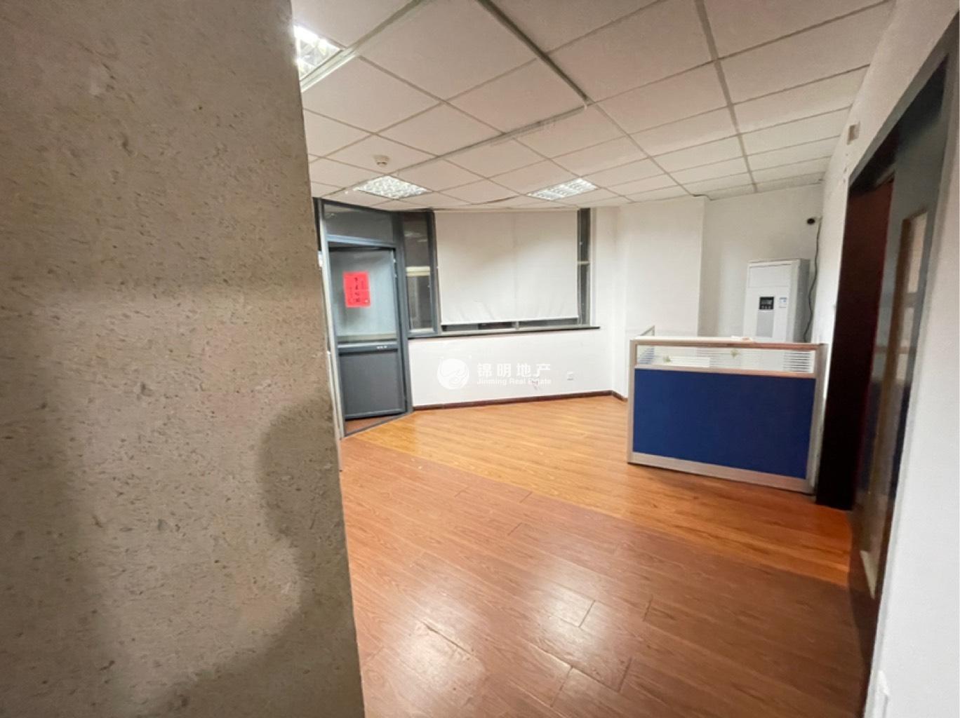 曹杨绿洲广场60平米写字楼出租