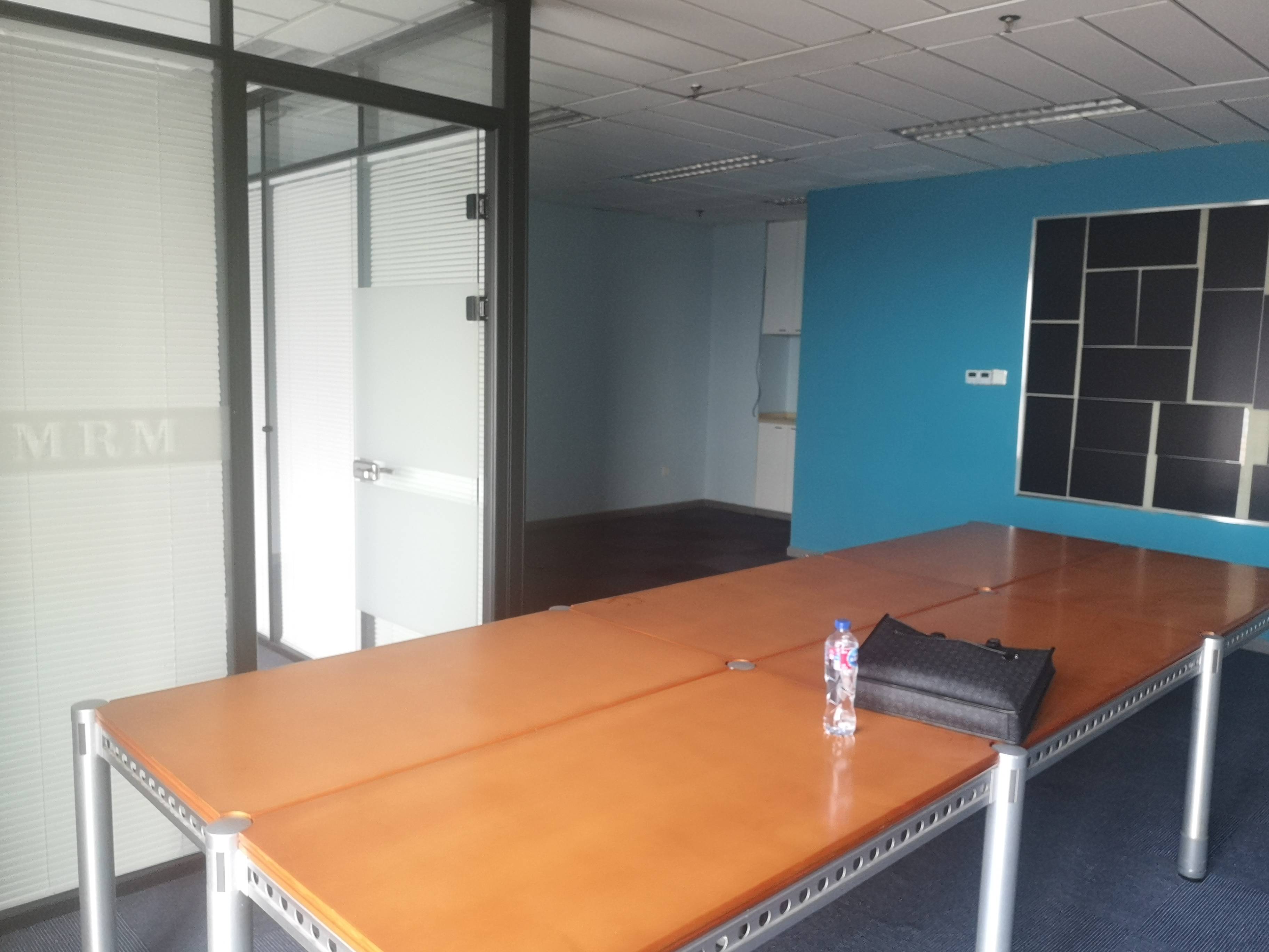 龙华绿地汇中心64平米写字楼出租