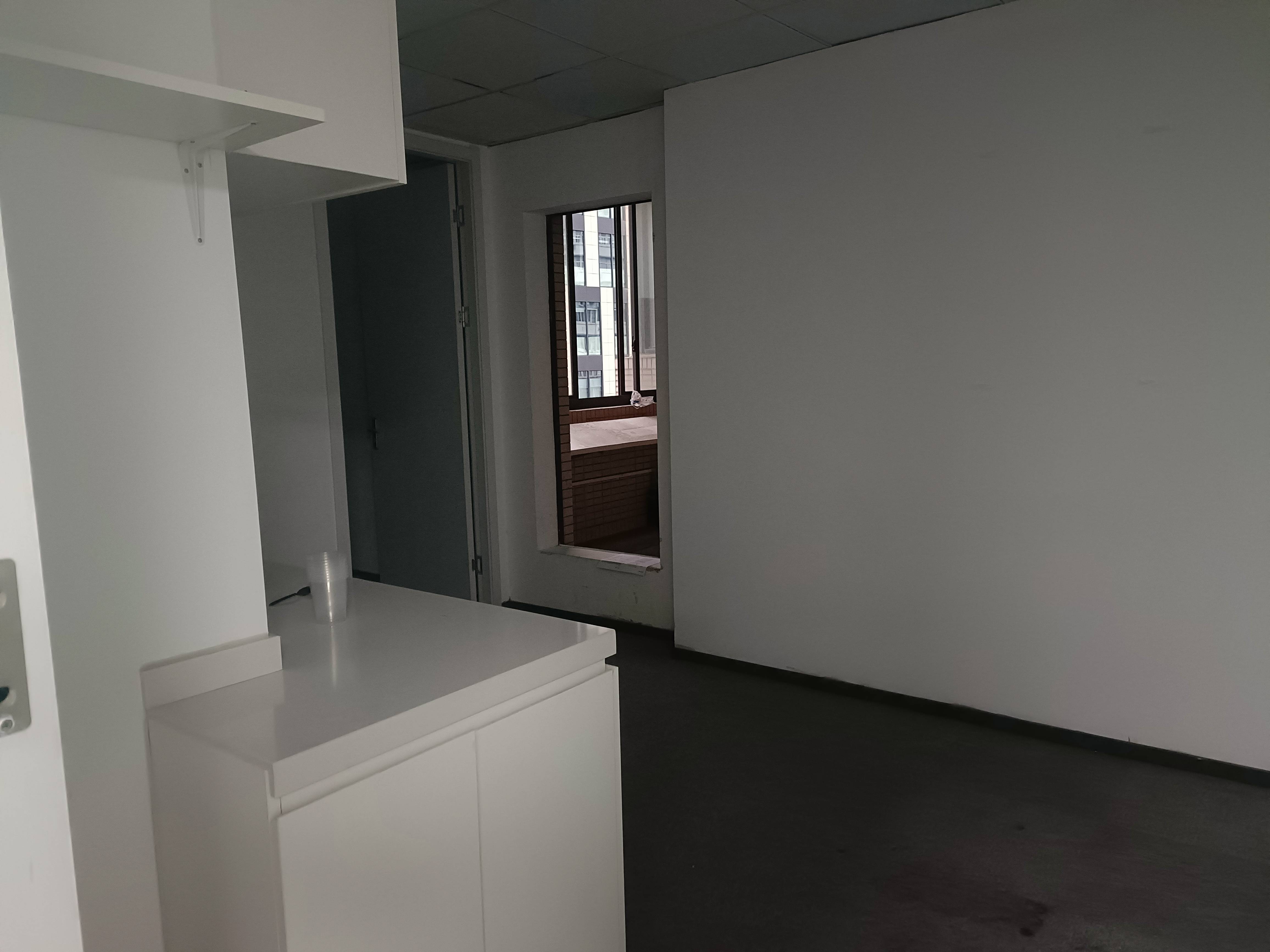 徐家汇亚太企业大楼115平米写字楼出租