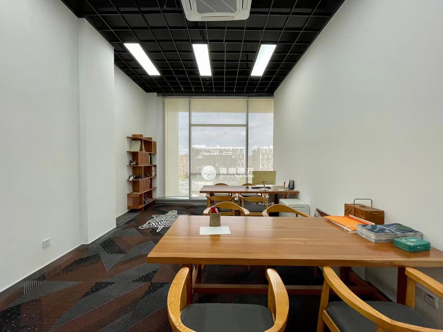 七宝万科七宝国际163平米写字楼出租