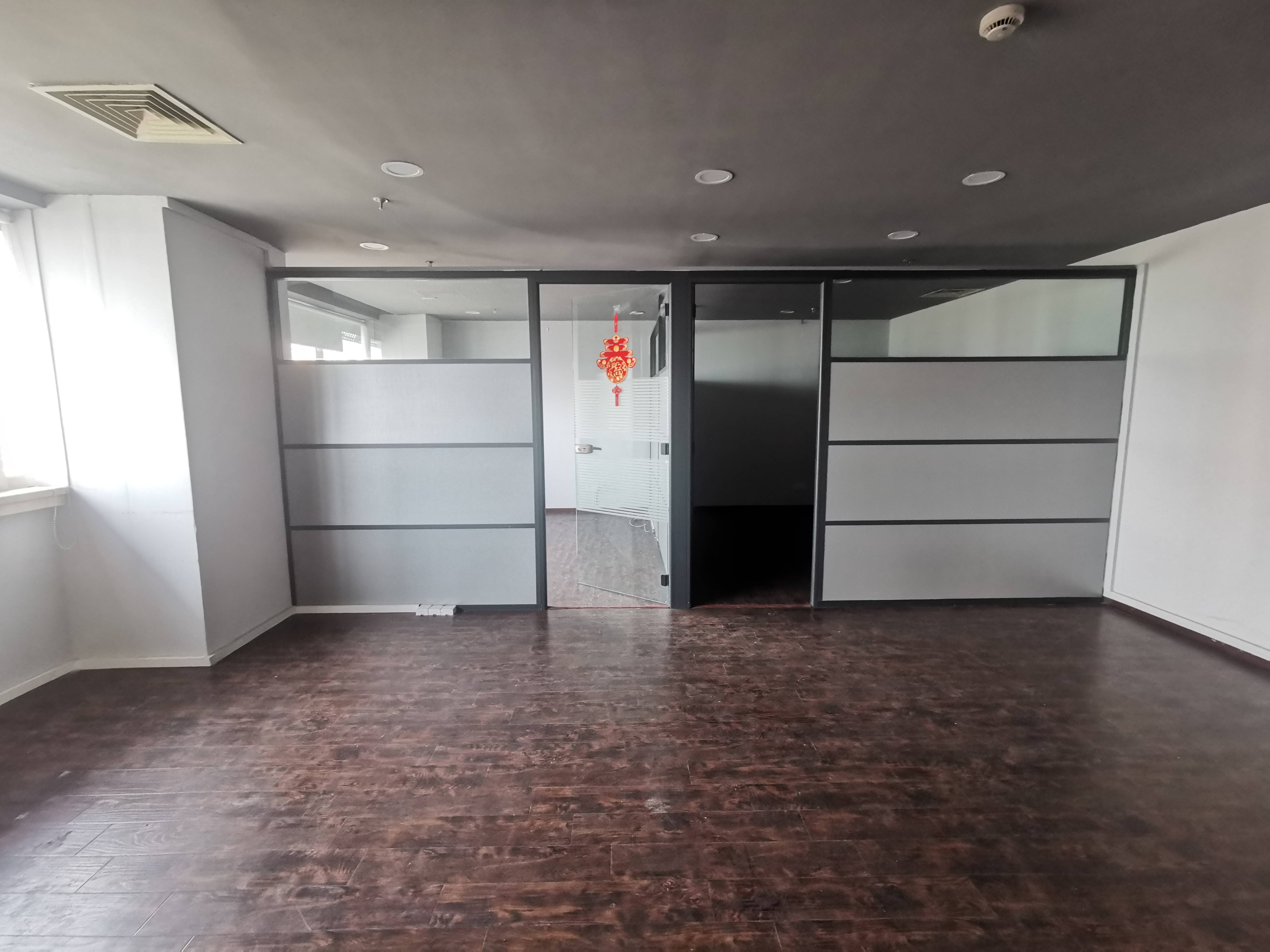 真如中友大厦110平米写字楼出租