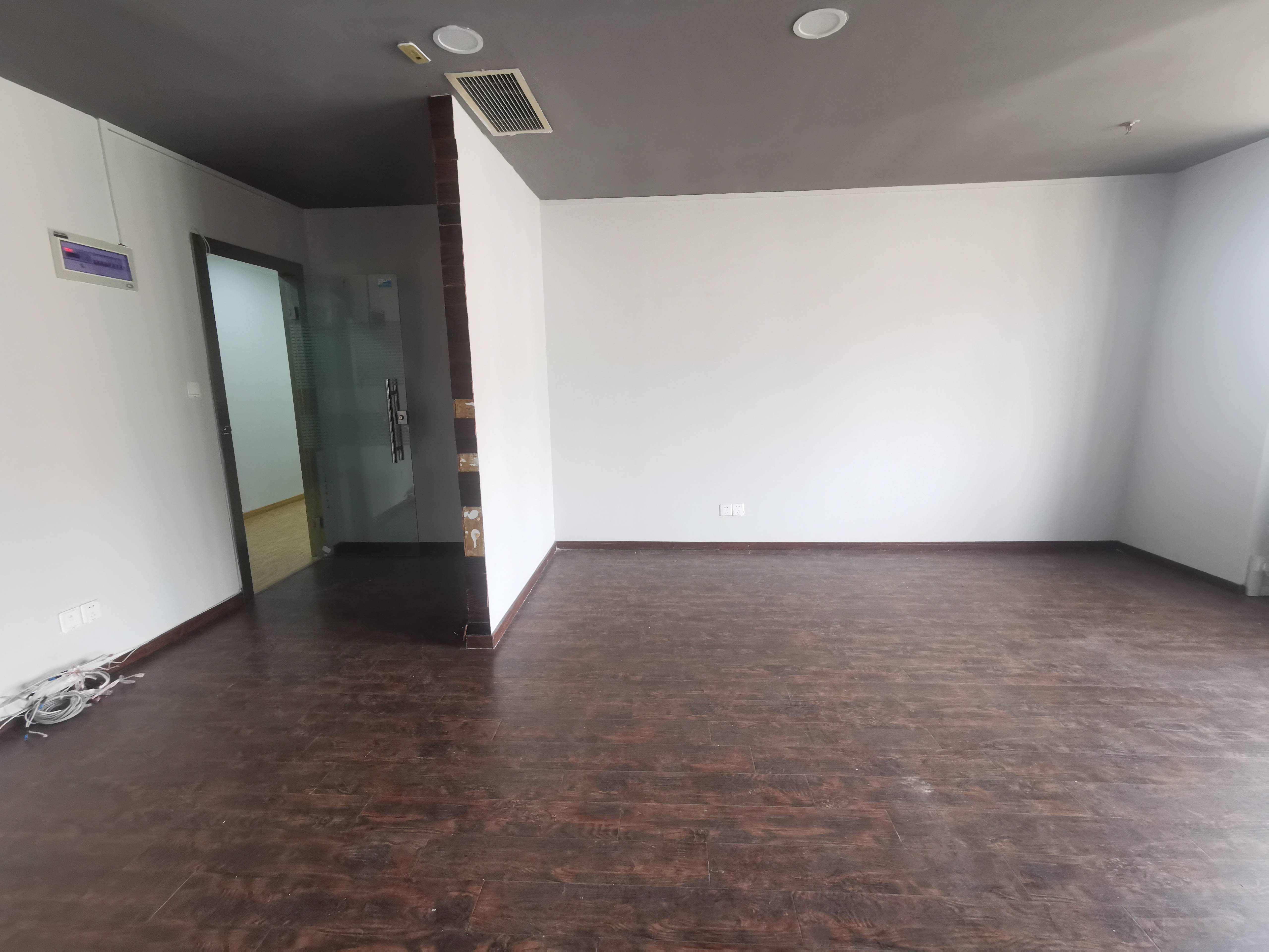 真如中友大厦110平米写字楼出租