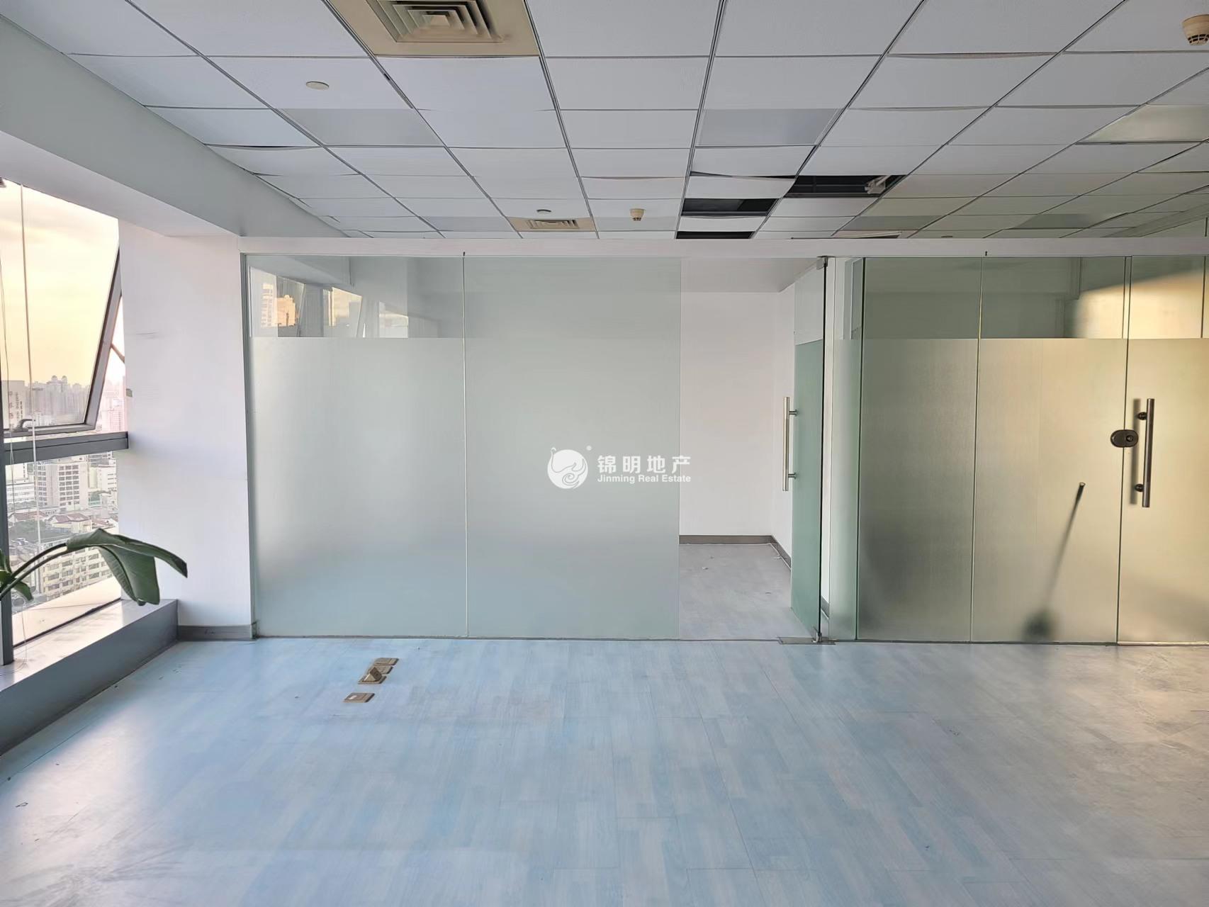 静安寺静安中华大厦123平米写字楼出租