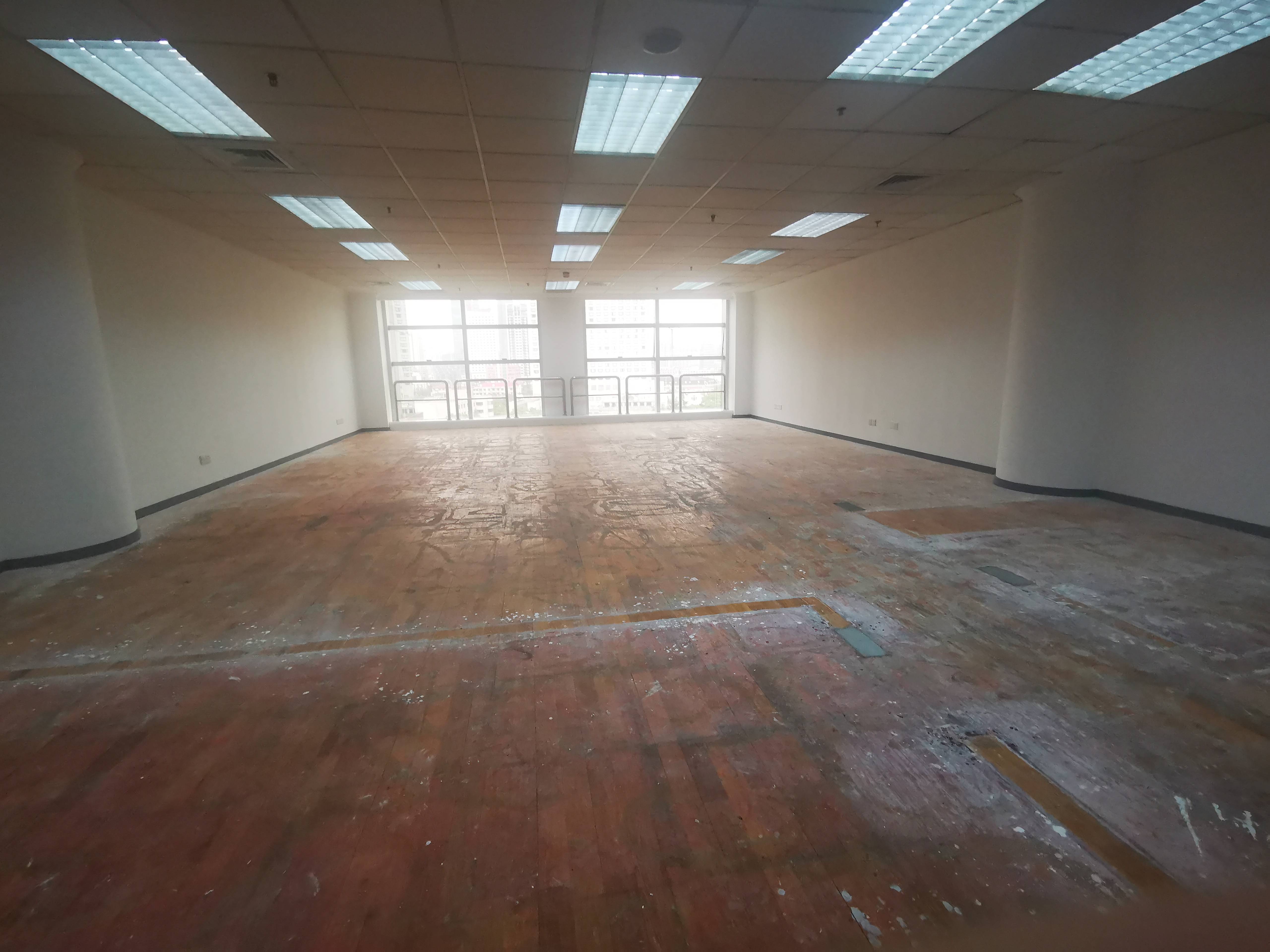 淮海中路永新大厦152平米写字楼出租