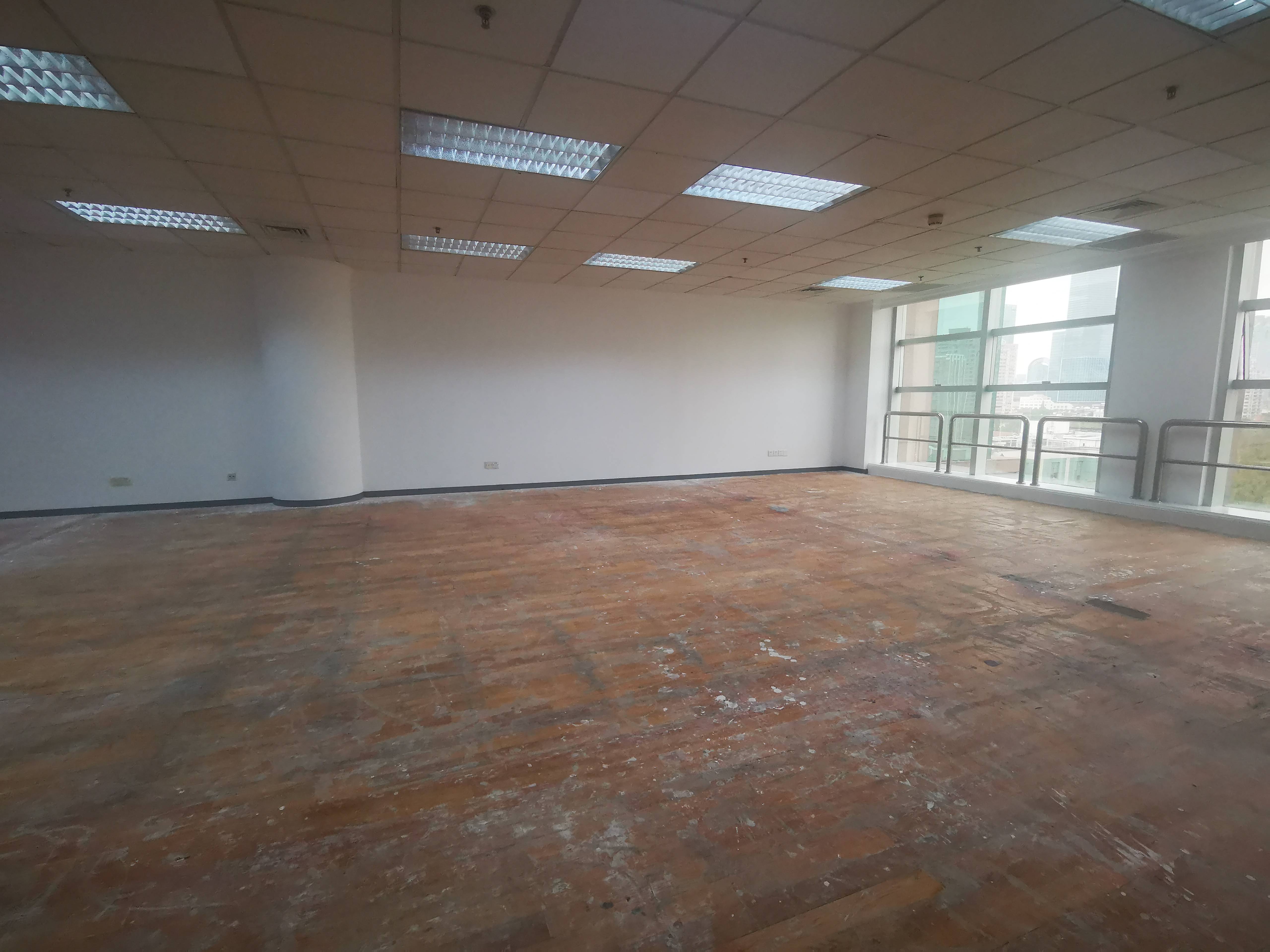 淮海中路永新大厦152平米写字楼出租