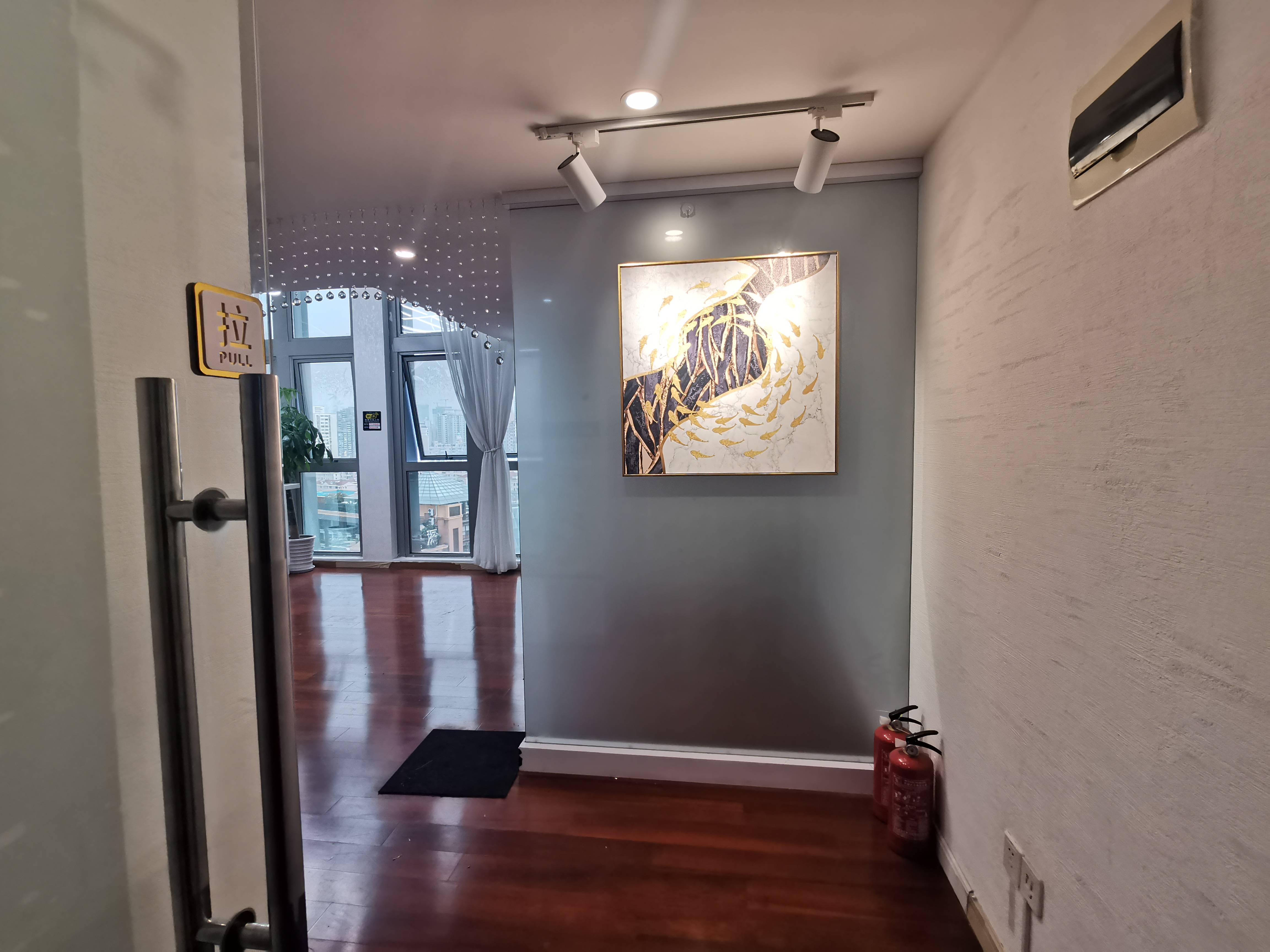 曹杨尚诚国际92平米写字楼出租