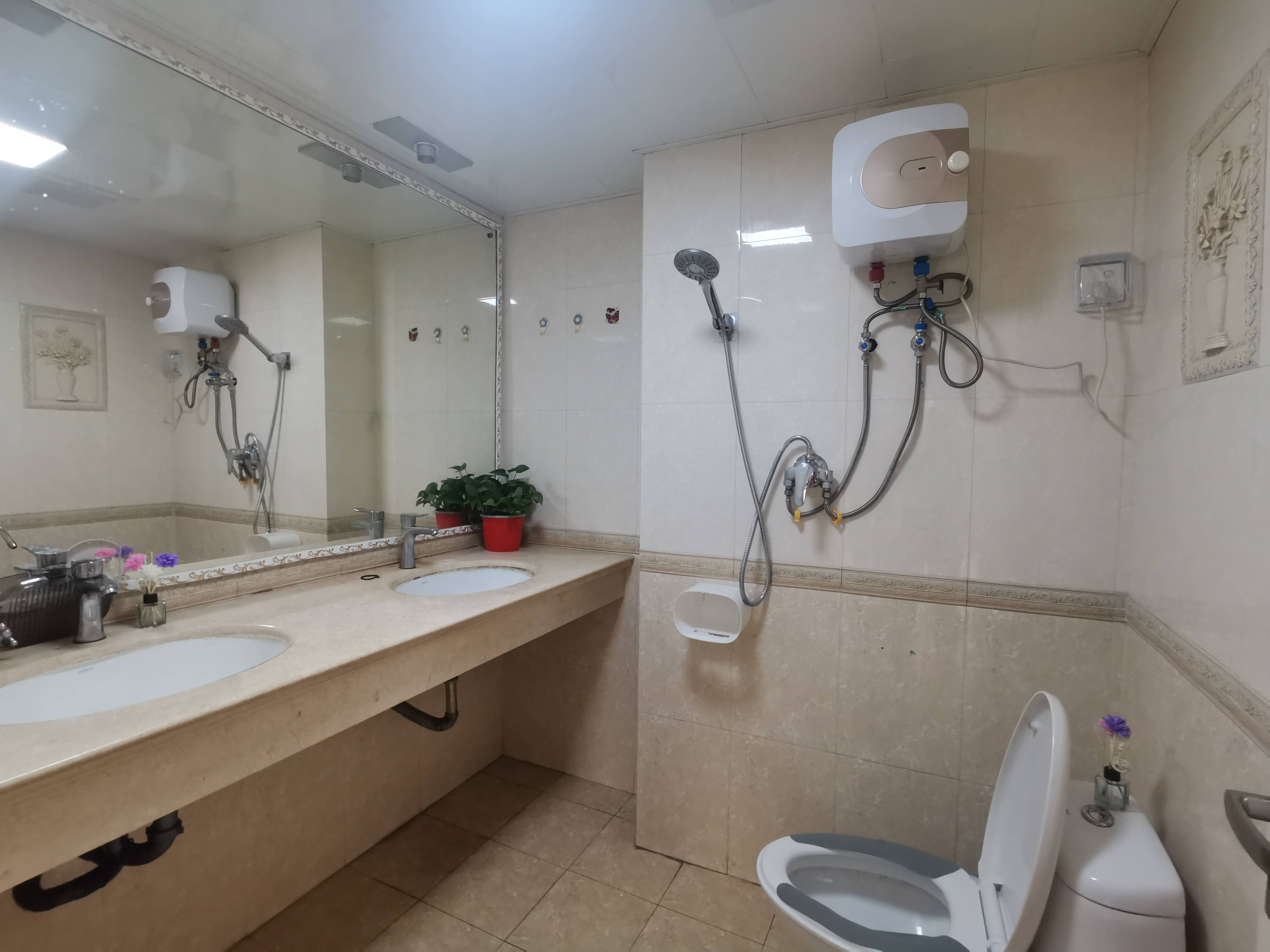 曹杨尚诚国际92平米写字楼出租