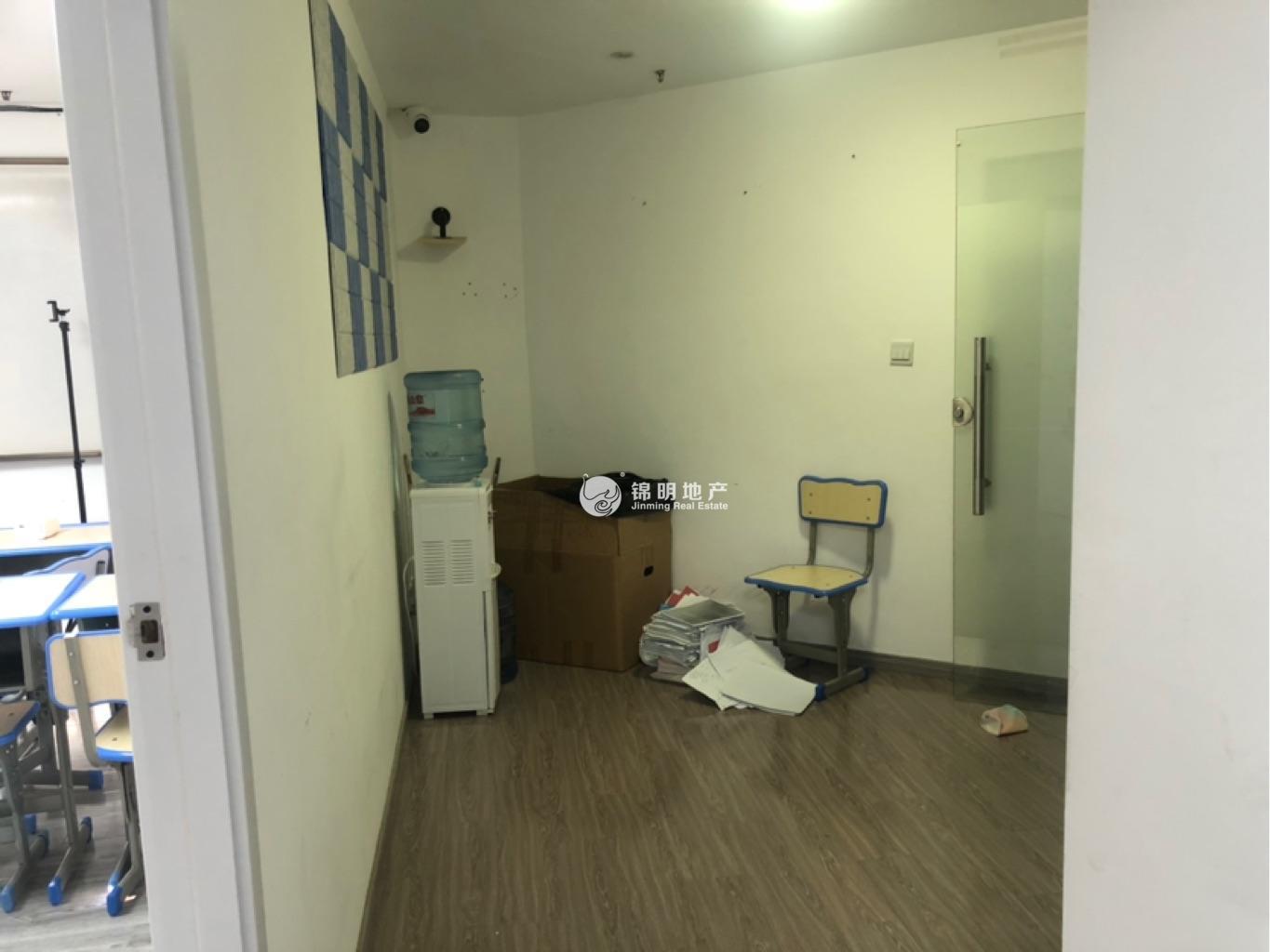 打浦桥宝鼎大厦75平米写字楼出租