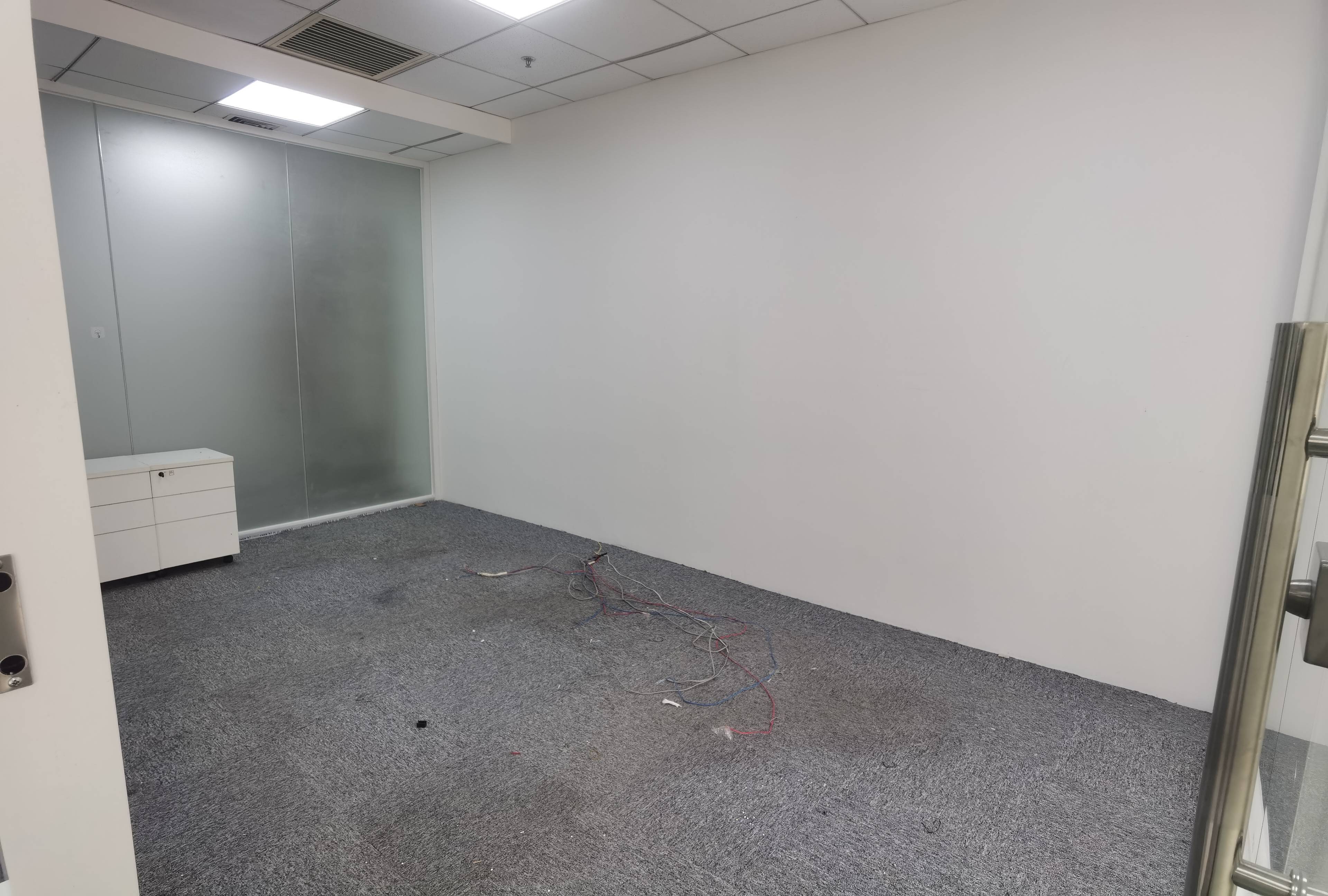 不夜城企业广场142平米写字楼出租