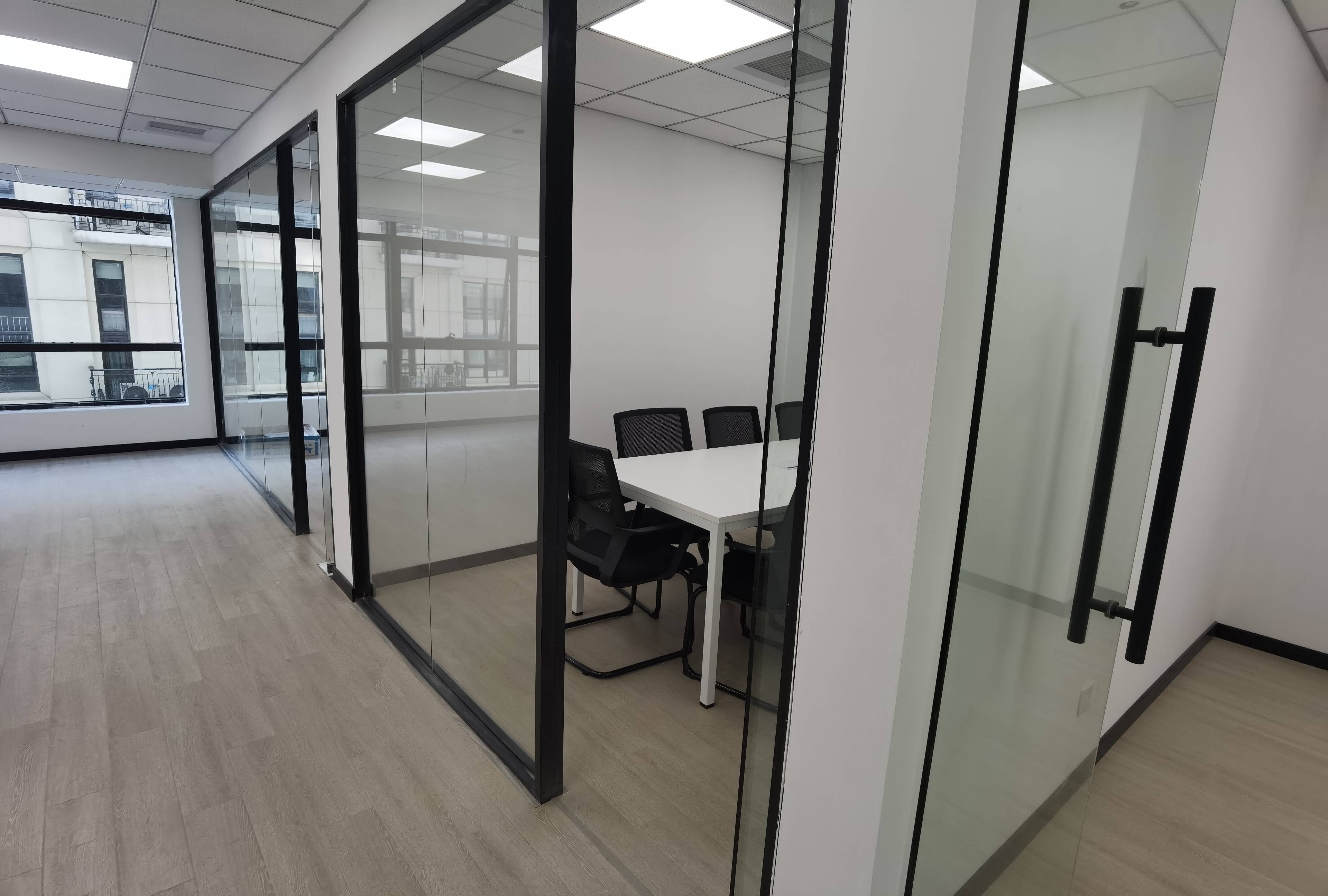 不夜城苏河1号125平米写字楼出租