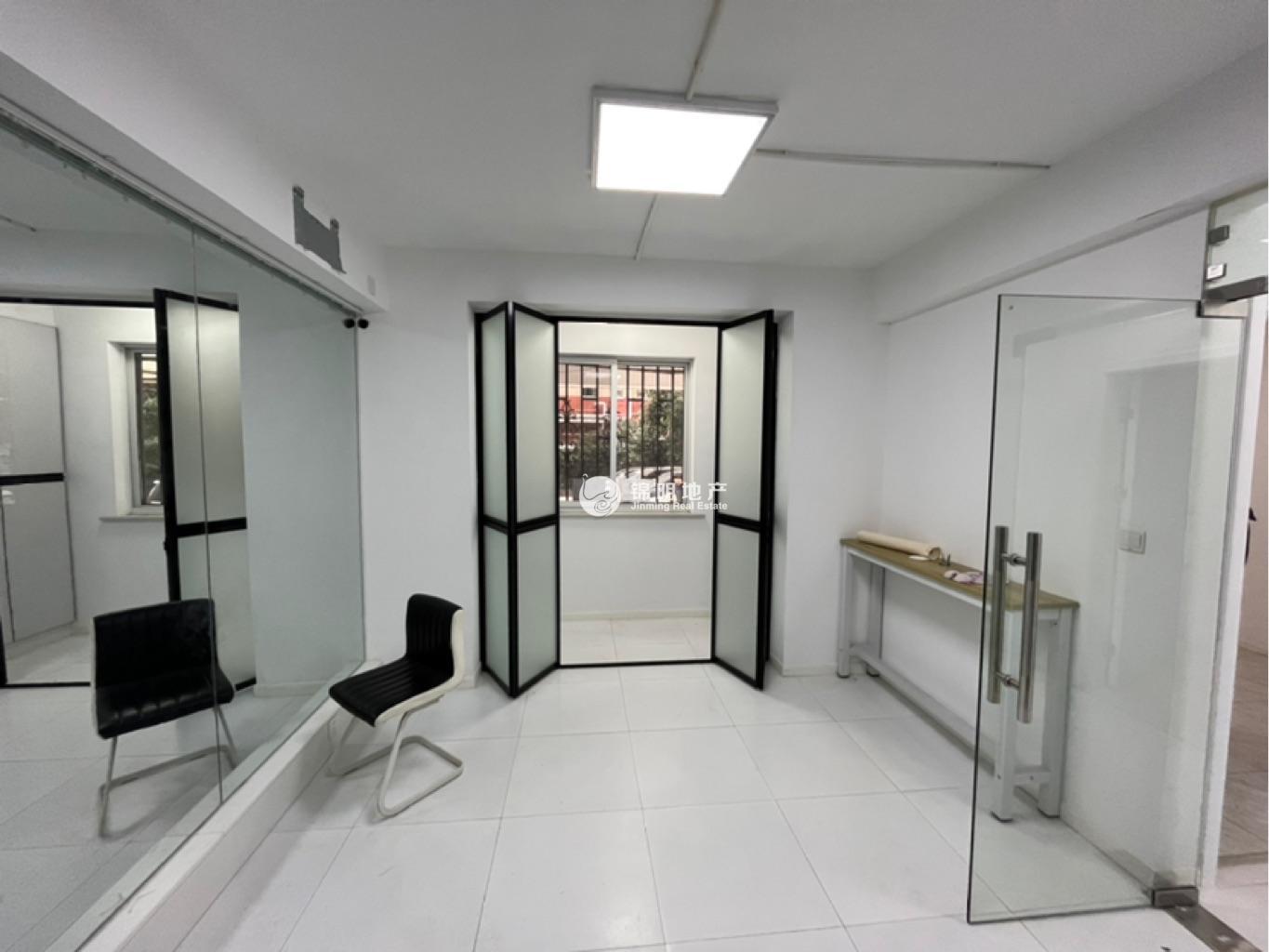 中山公园长峰大厦120平米写字楼出租