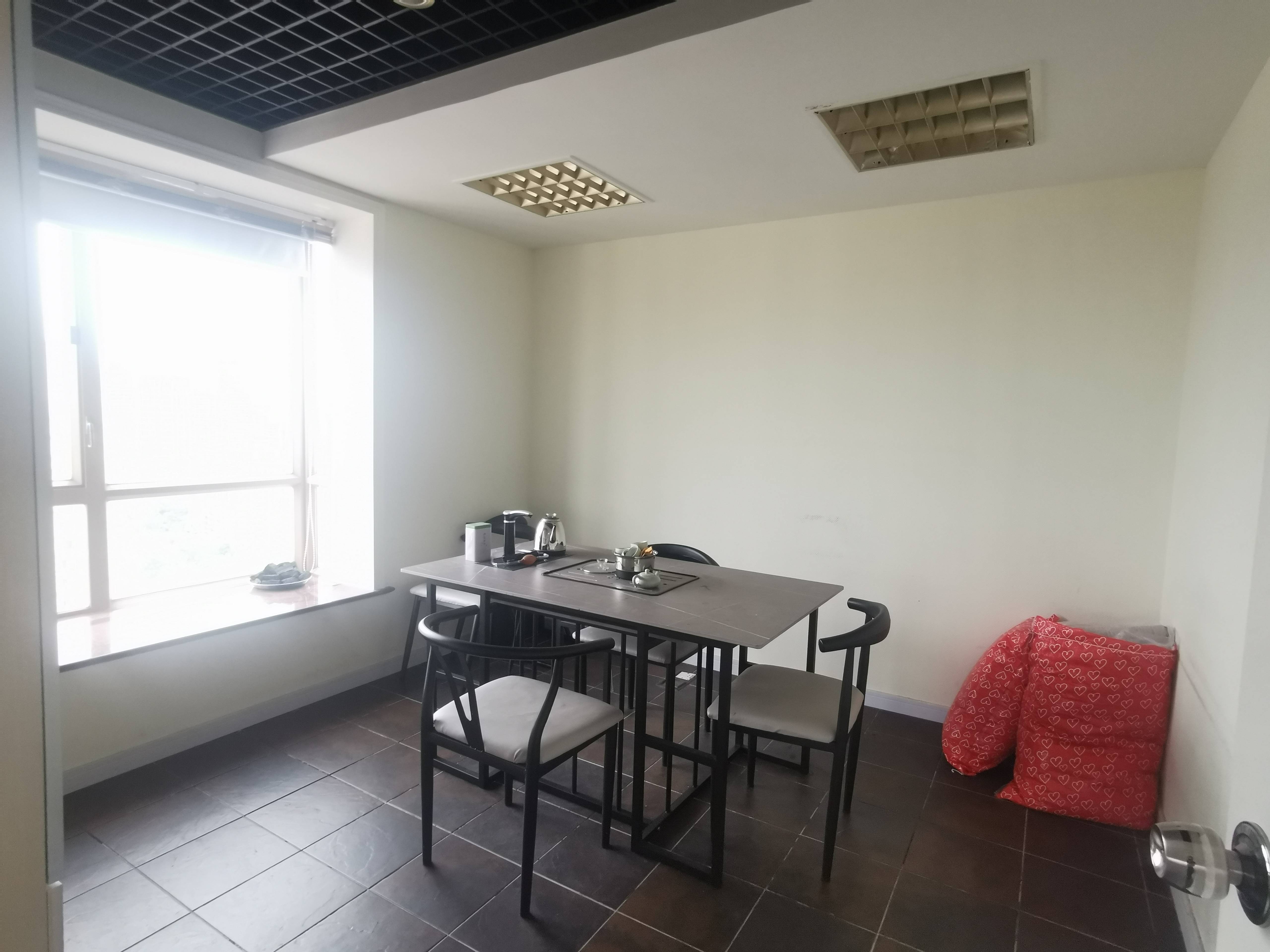 徐家汇元福大厦108平米写字楼出租