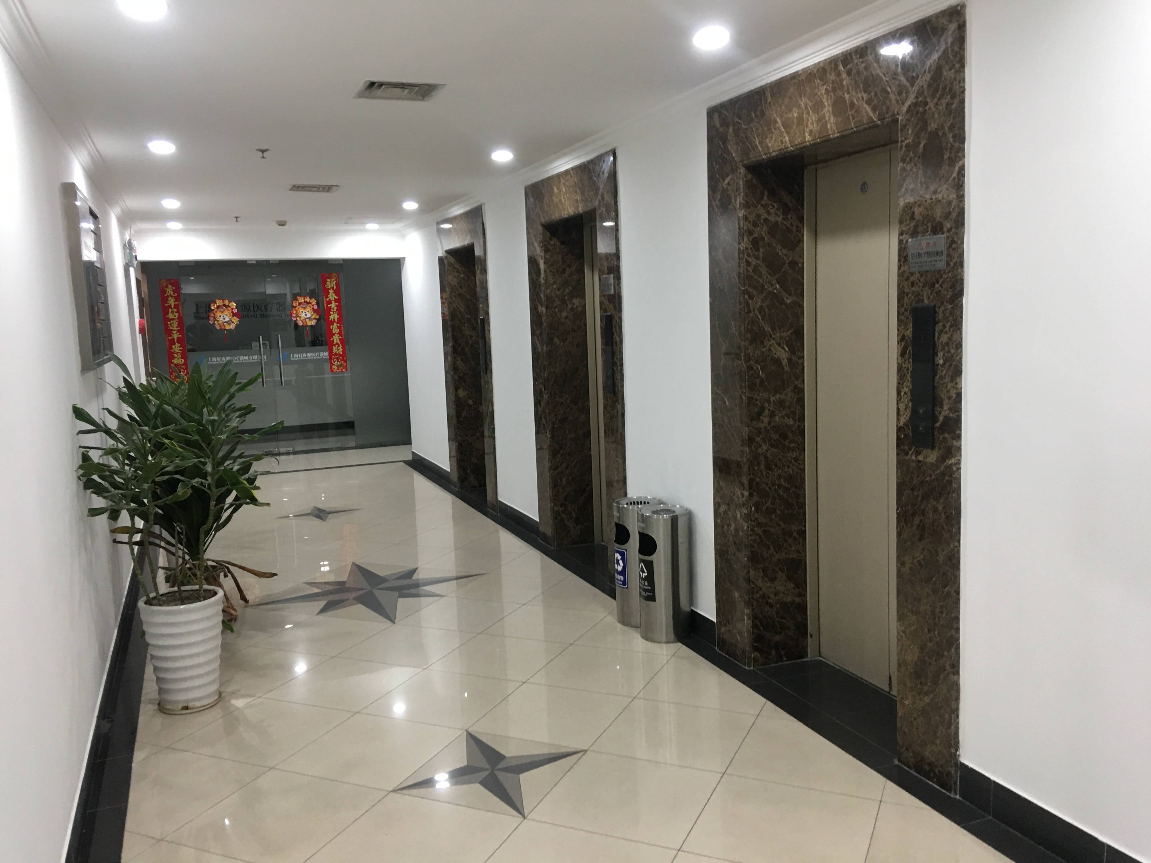 万体馆景鸿大厦88平米写字楼出租