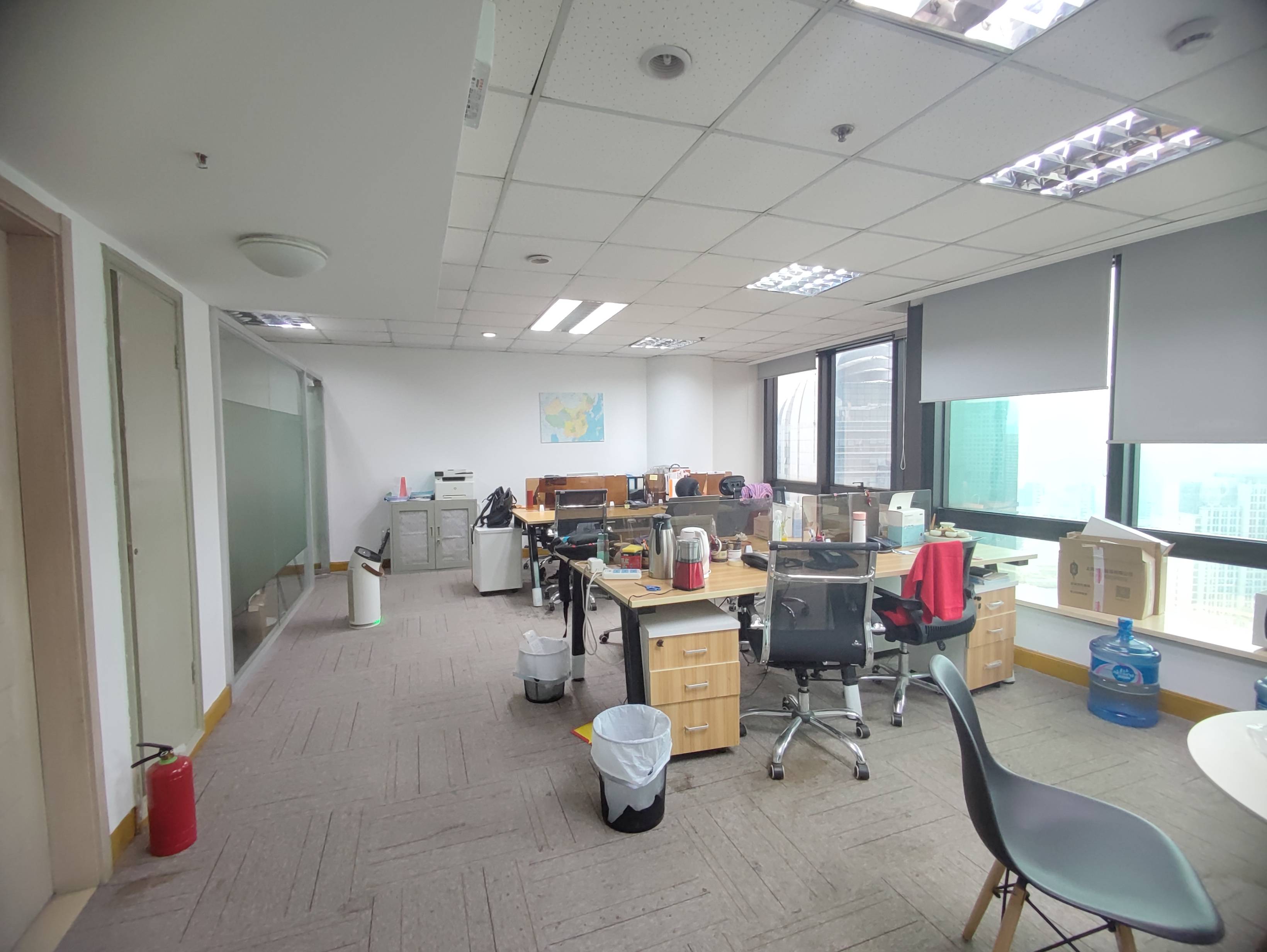 静安寺环球世界大厦60平米写字楼出租