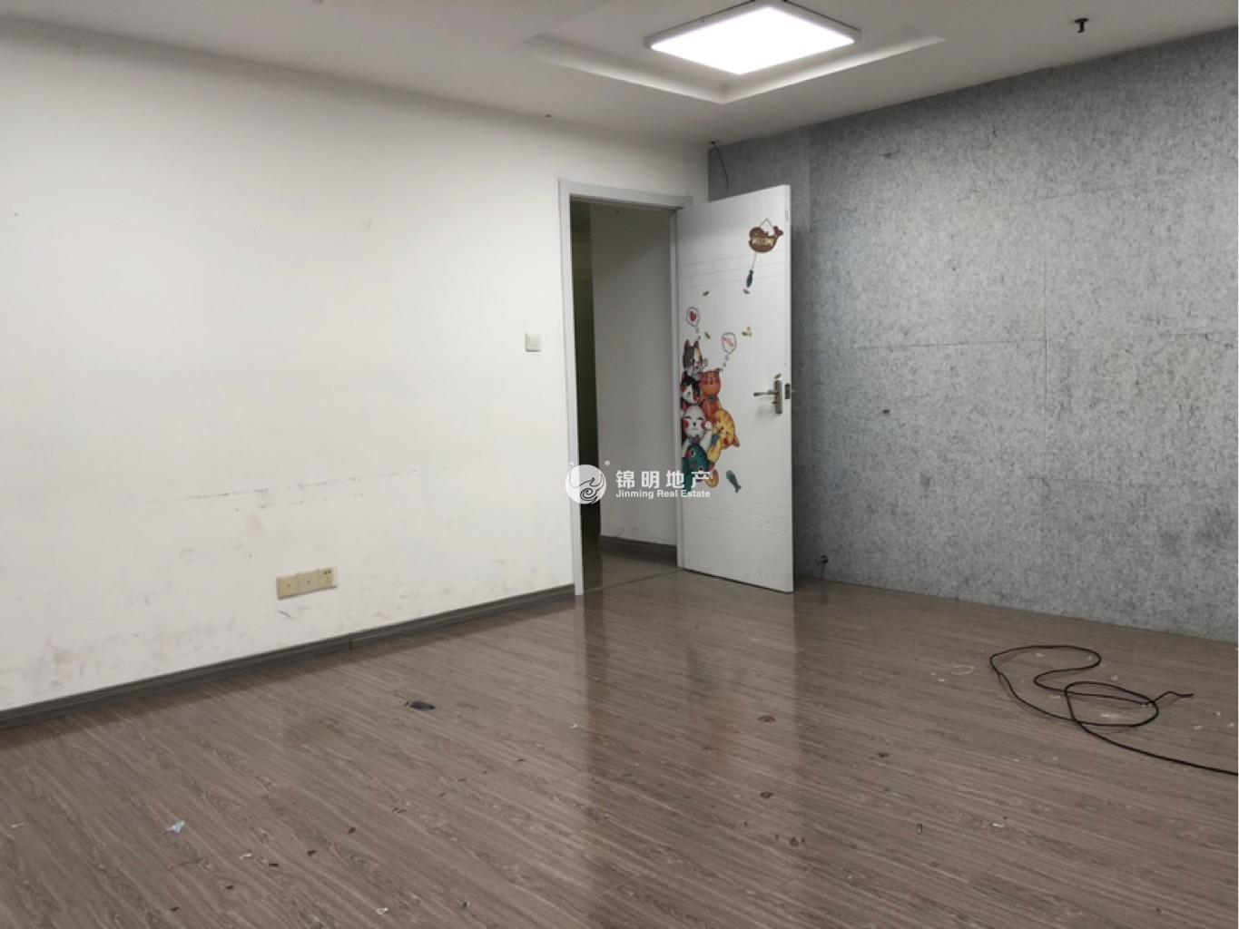 打浦桥宝鼎大厦75平米写字楼出租